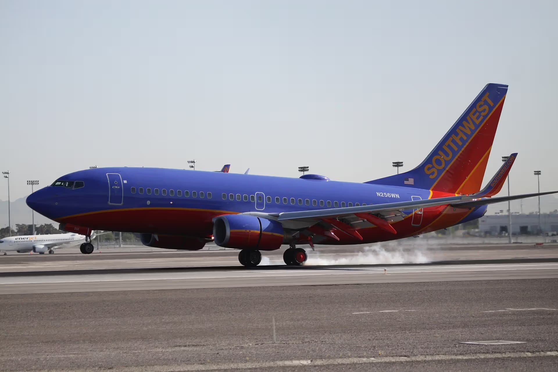 N256WN — Boeing
