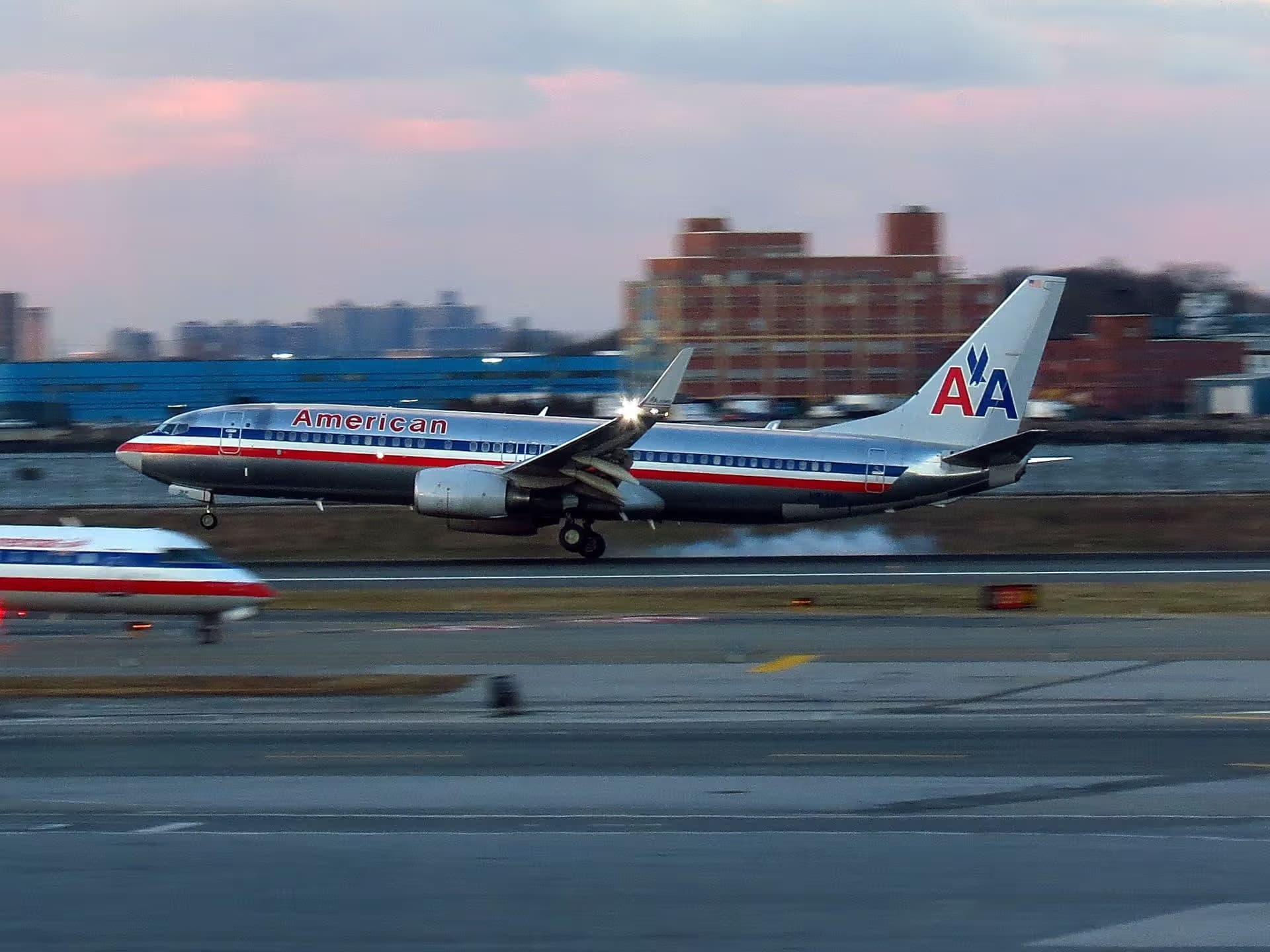 N814NN — Boeing