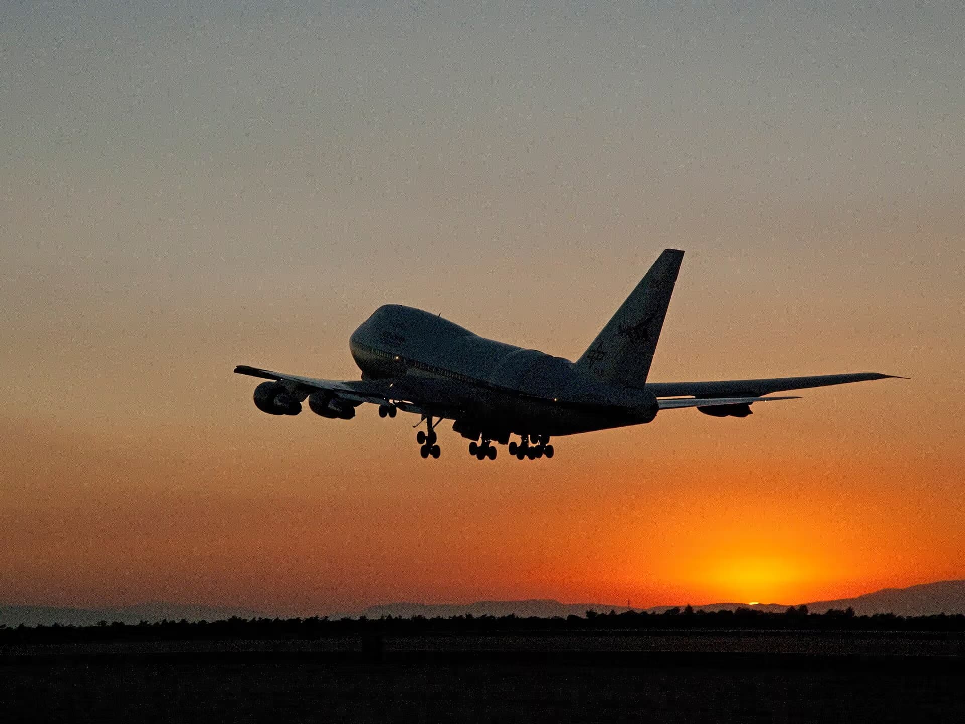 Unidentified — Boeing