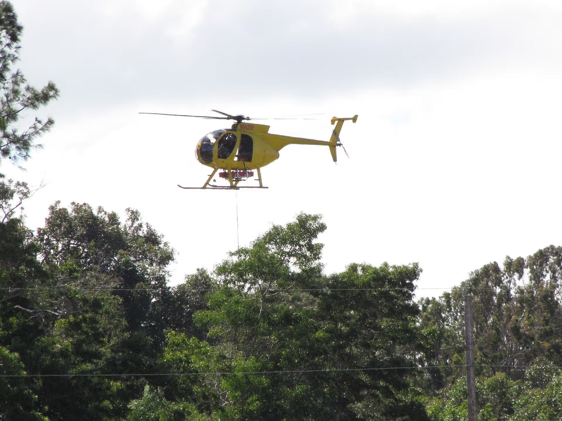 N58251 — Helicopter