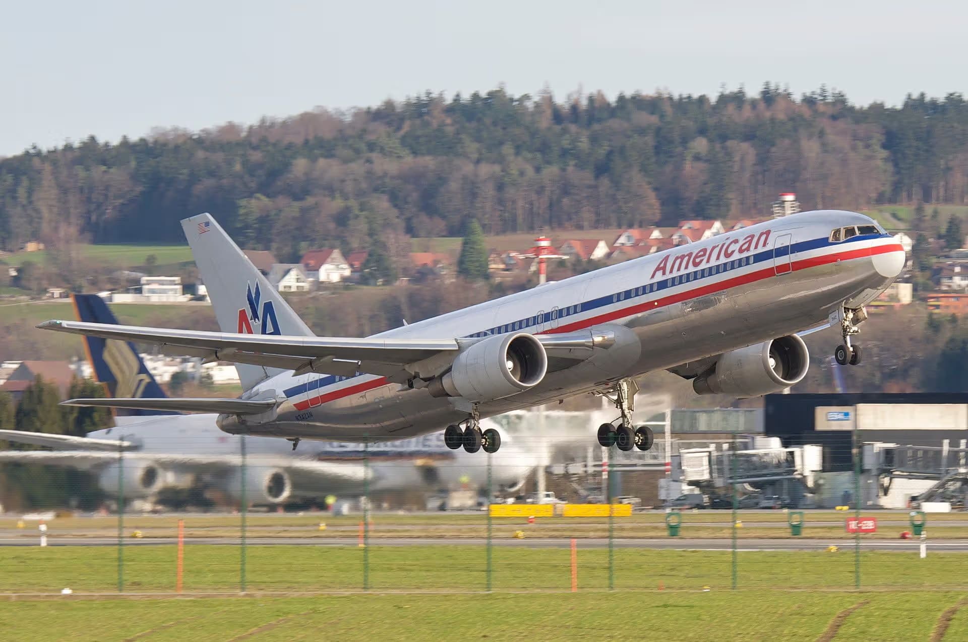 N342AN — Boeing
