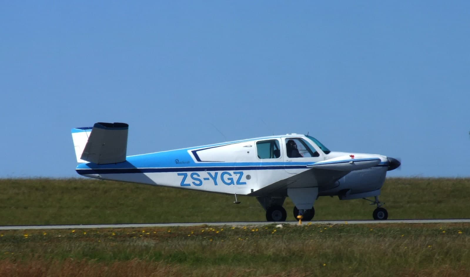 ZS-YGZ — Beechcraft