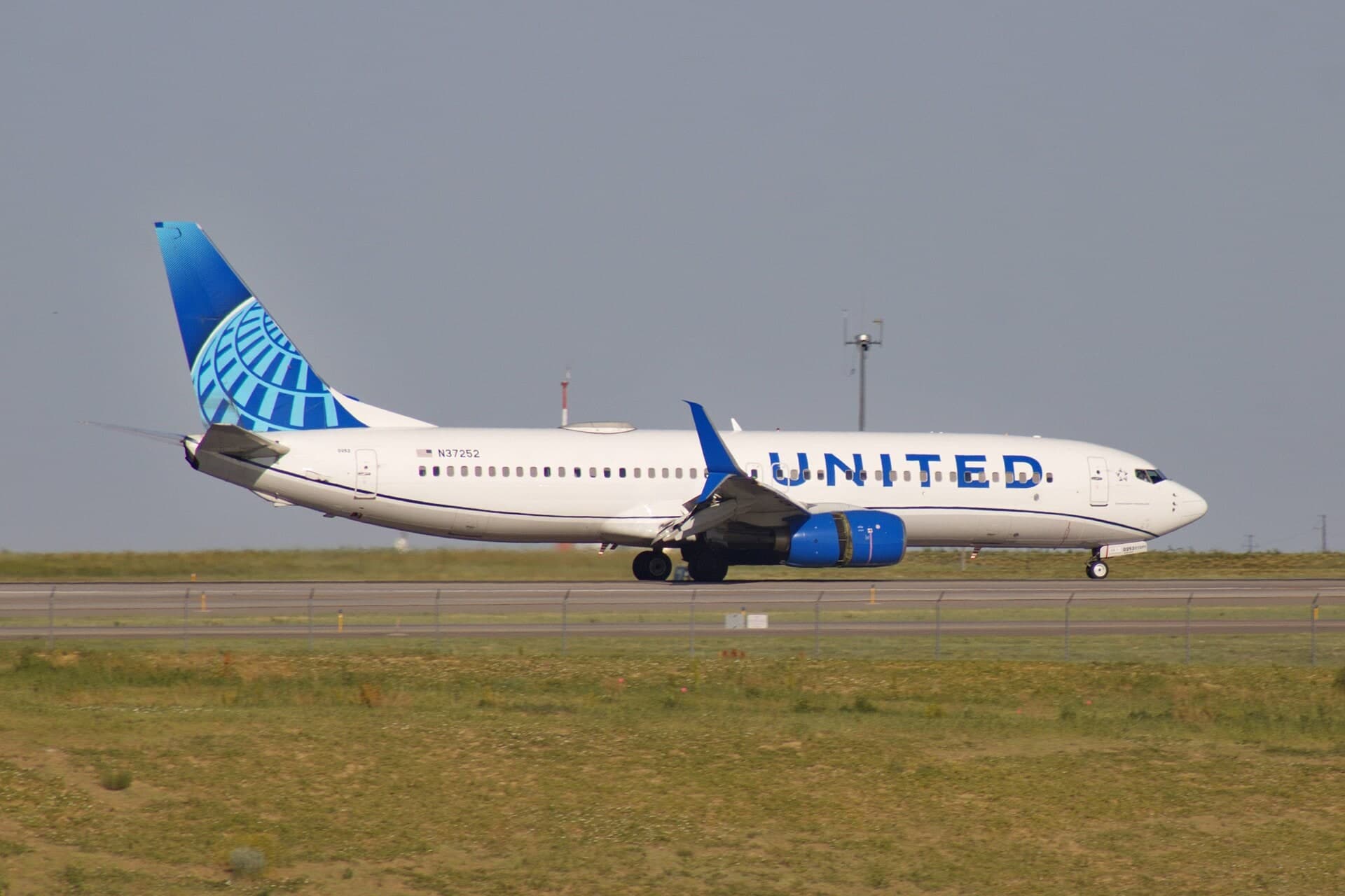 N37252 — Boeing