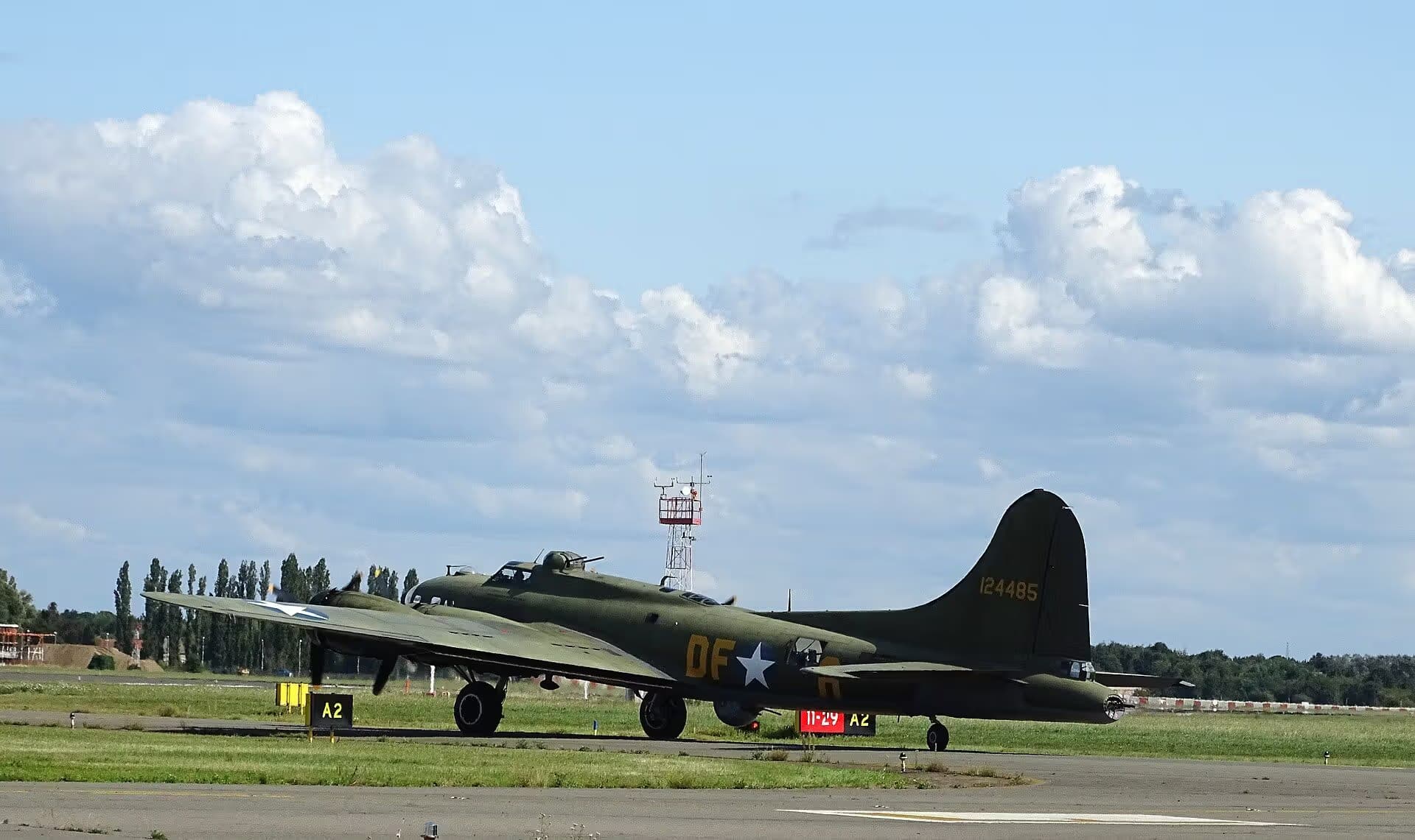 Unidentified — Aircraft