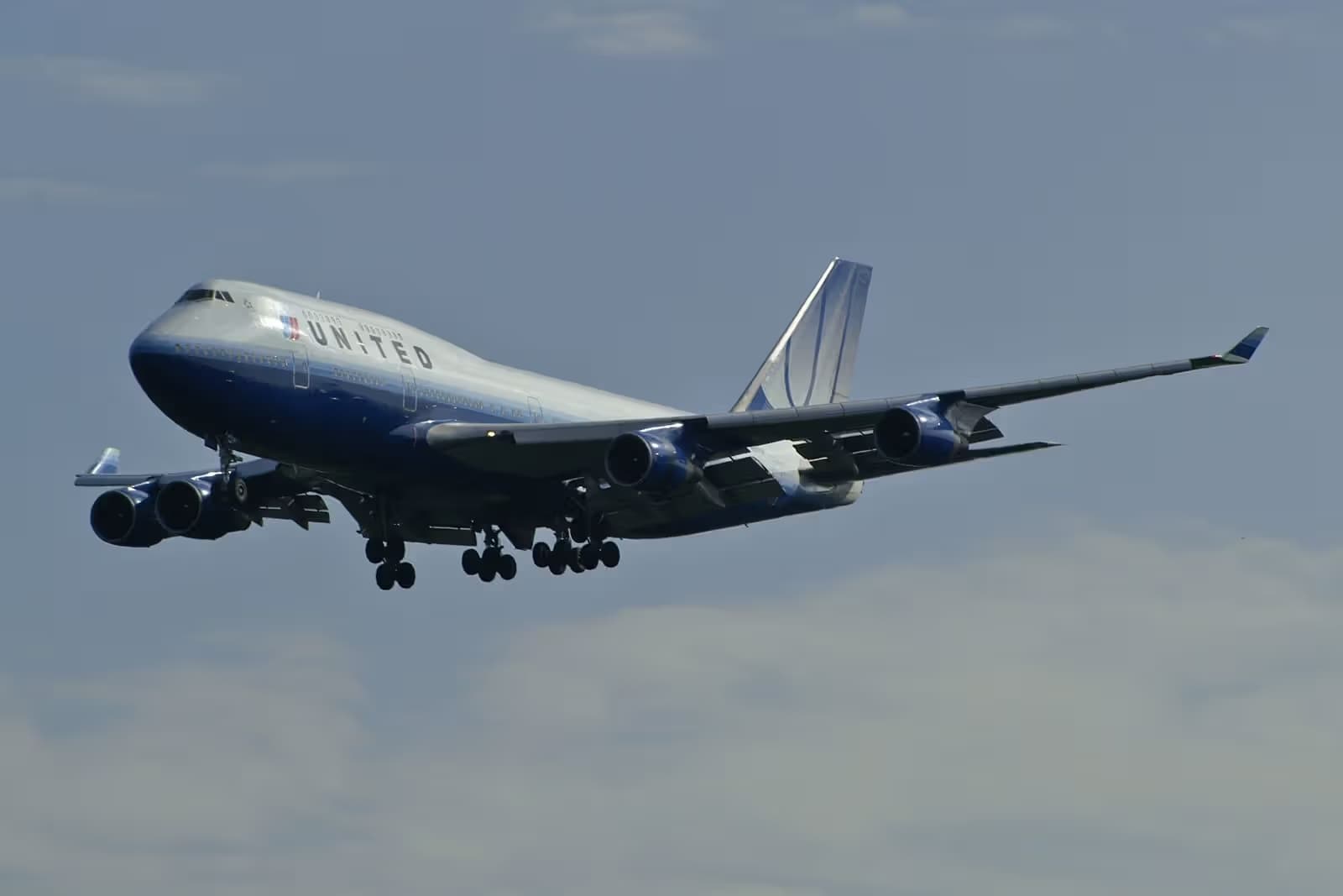 N177UA — Boeing