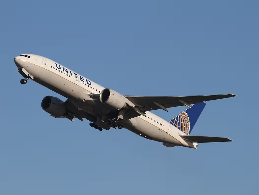 N79011 — Boeing