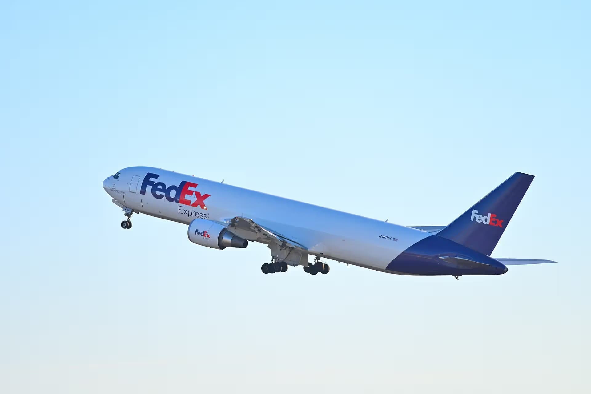 N189FE — Boeing