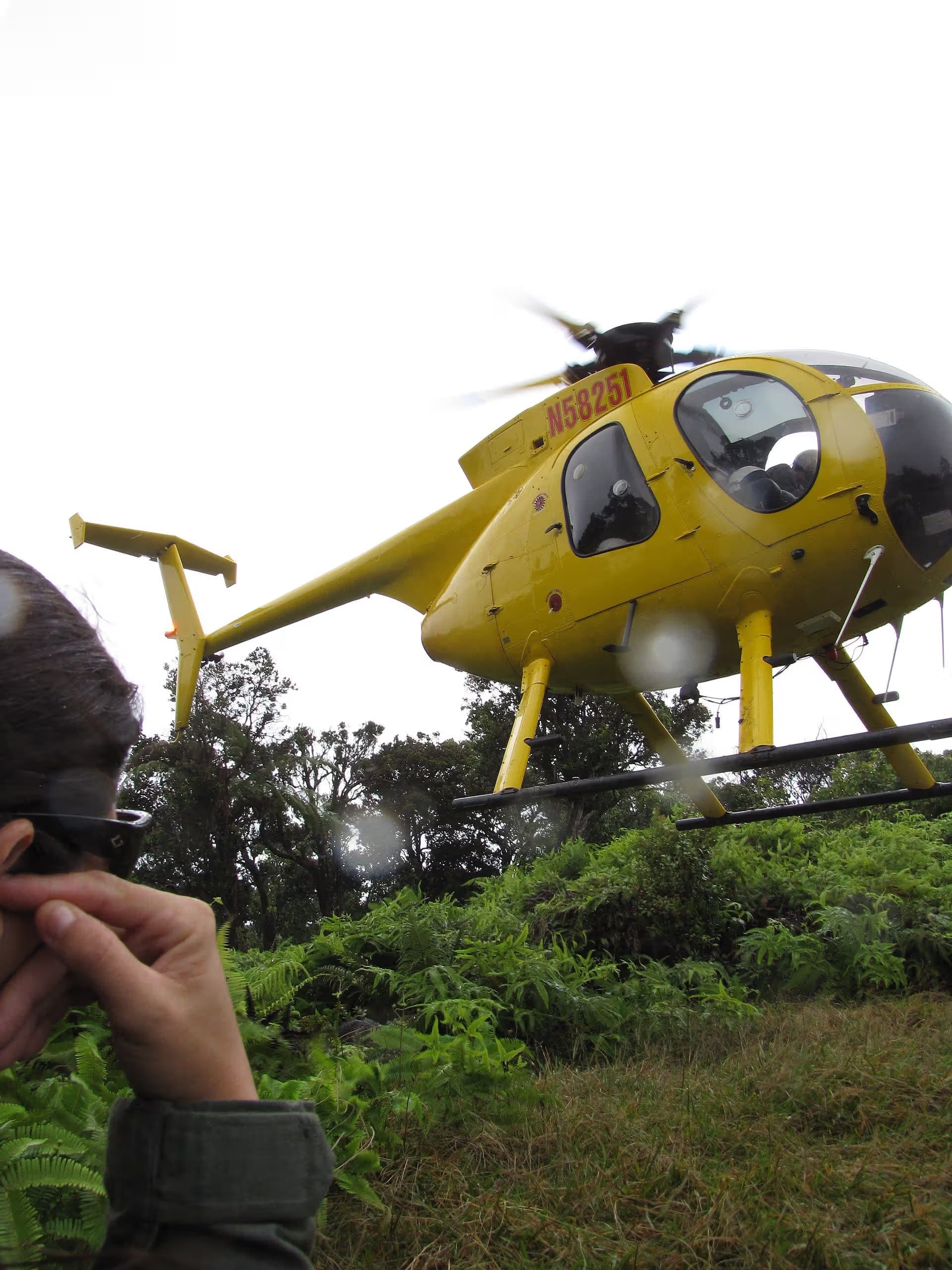N58251 — Helicopter