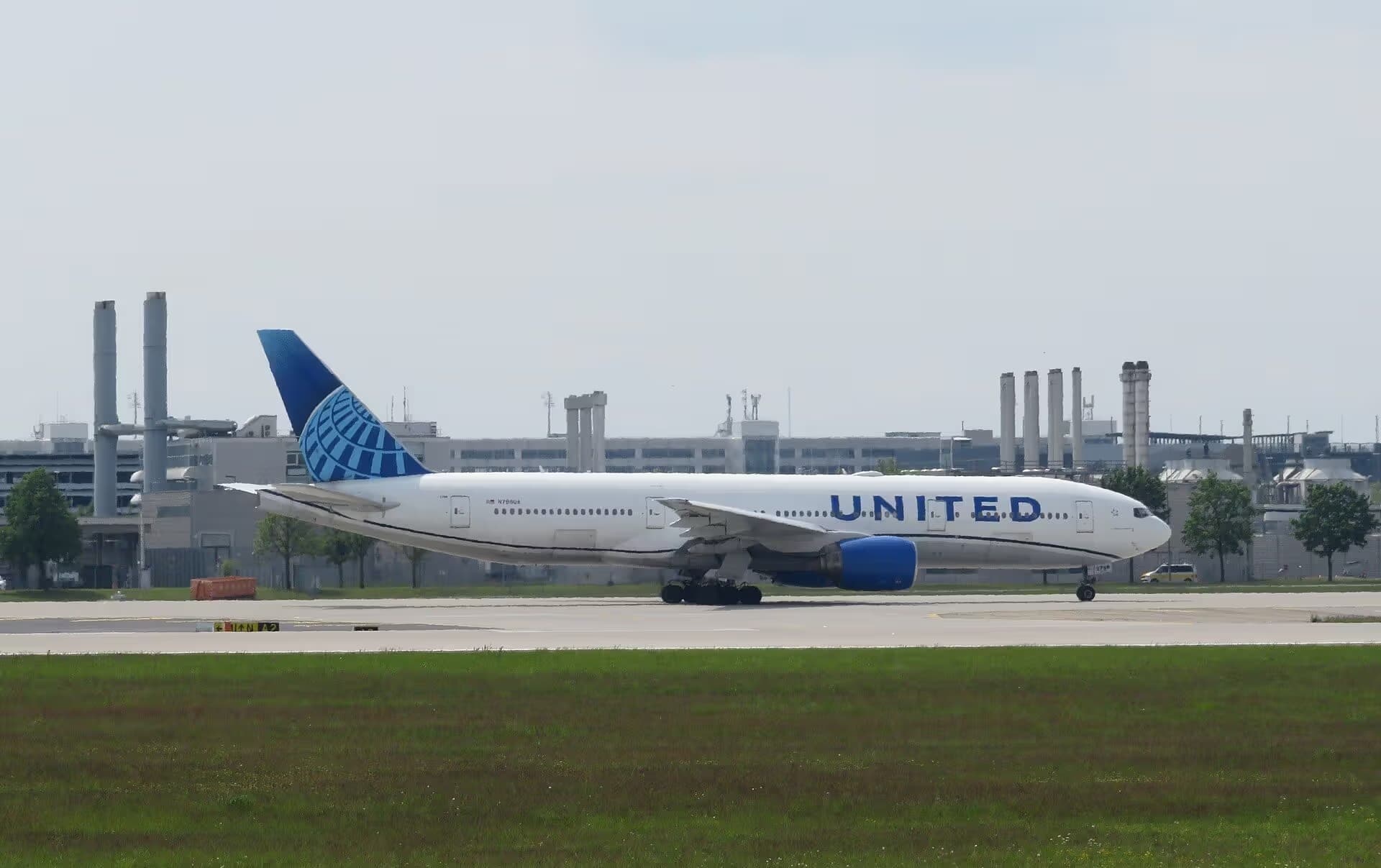 N798UA — Boeing
