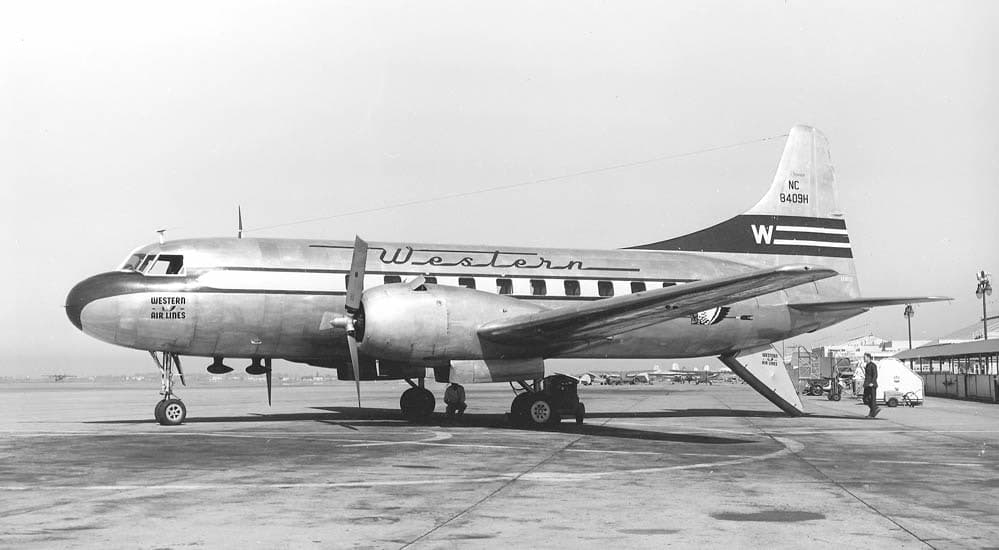 N9409H — Twin-engine aircraft