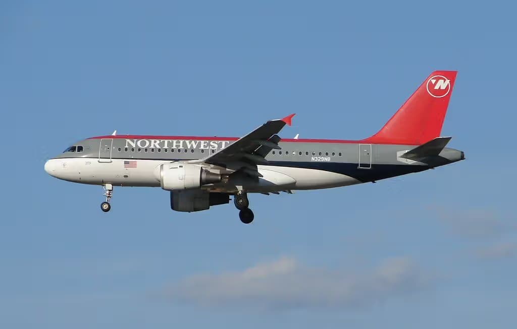 N329NB — Airbus