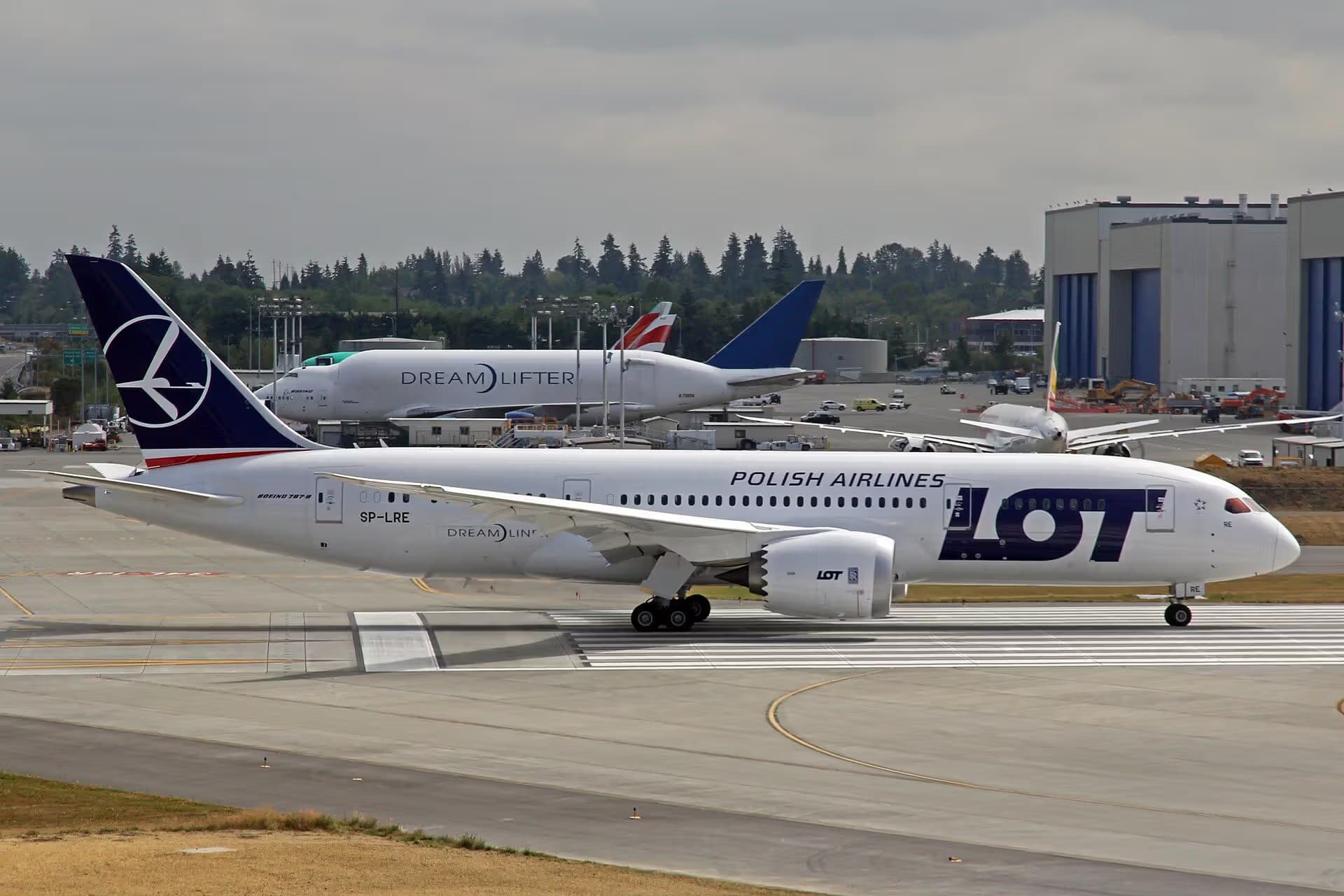 N718BA — Boeing