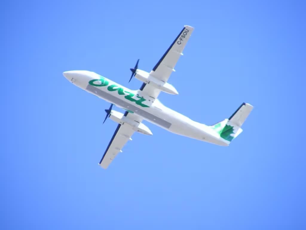 C-FSOU — De Havilland