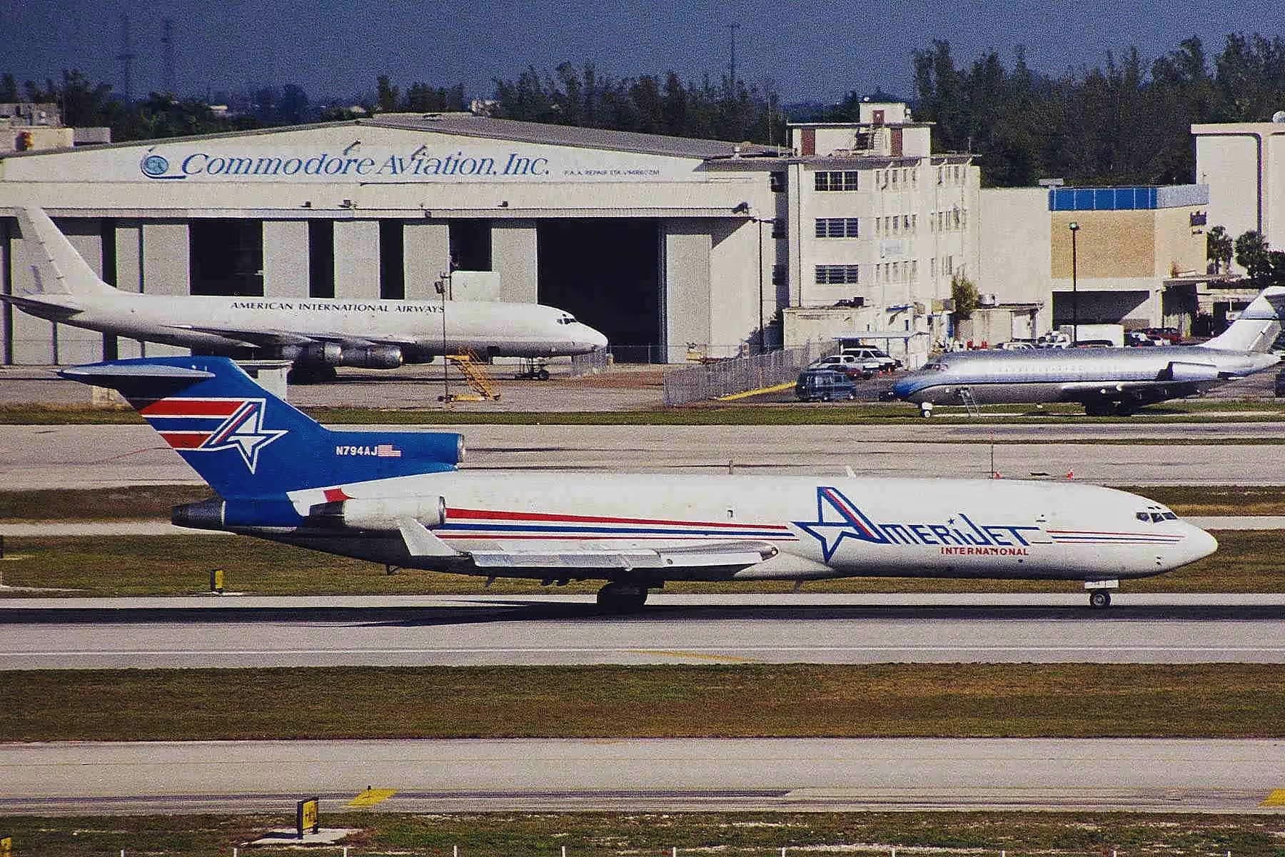 N794AJ — Boeing
