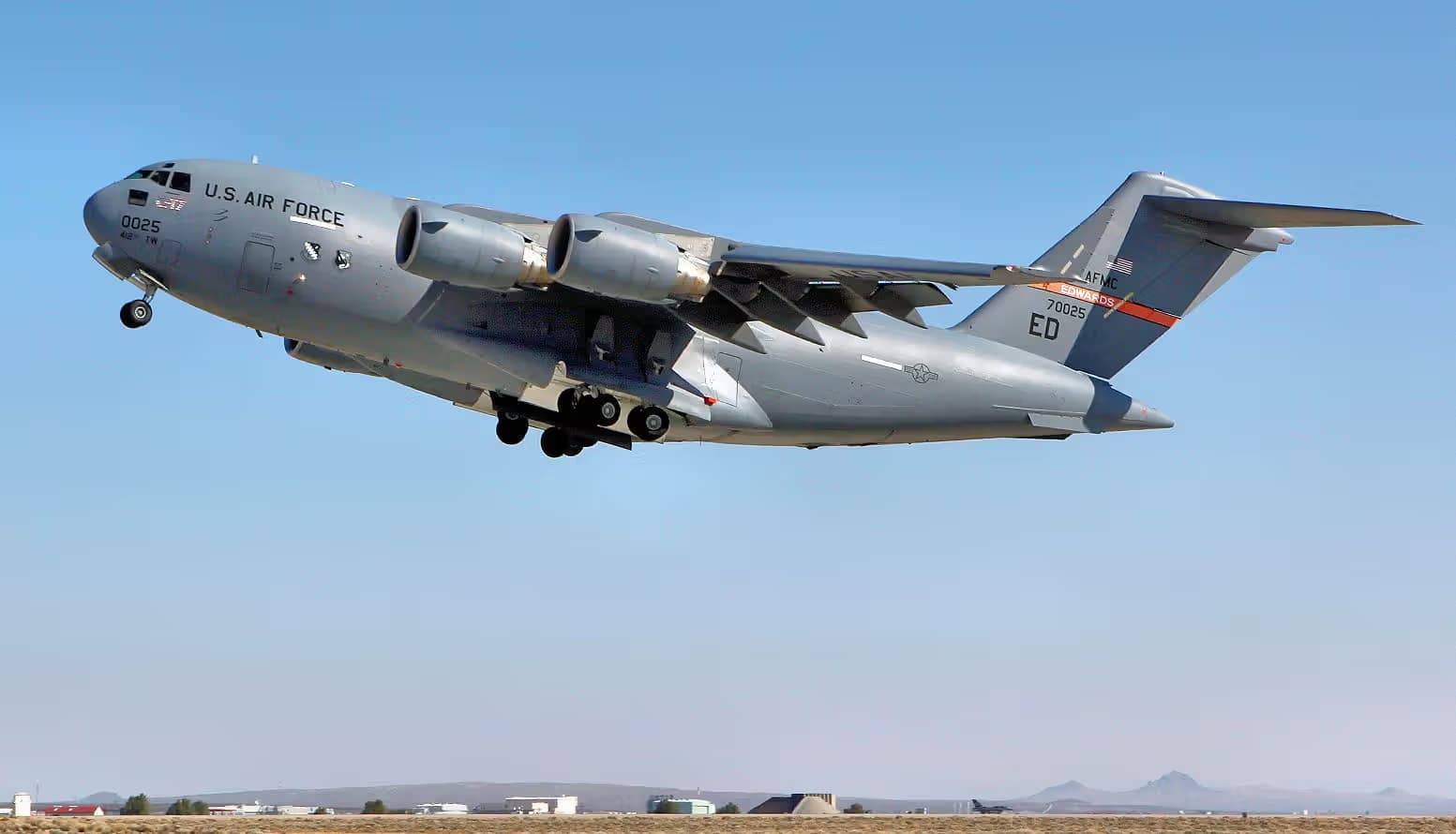 Unidentified — Boeing
