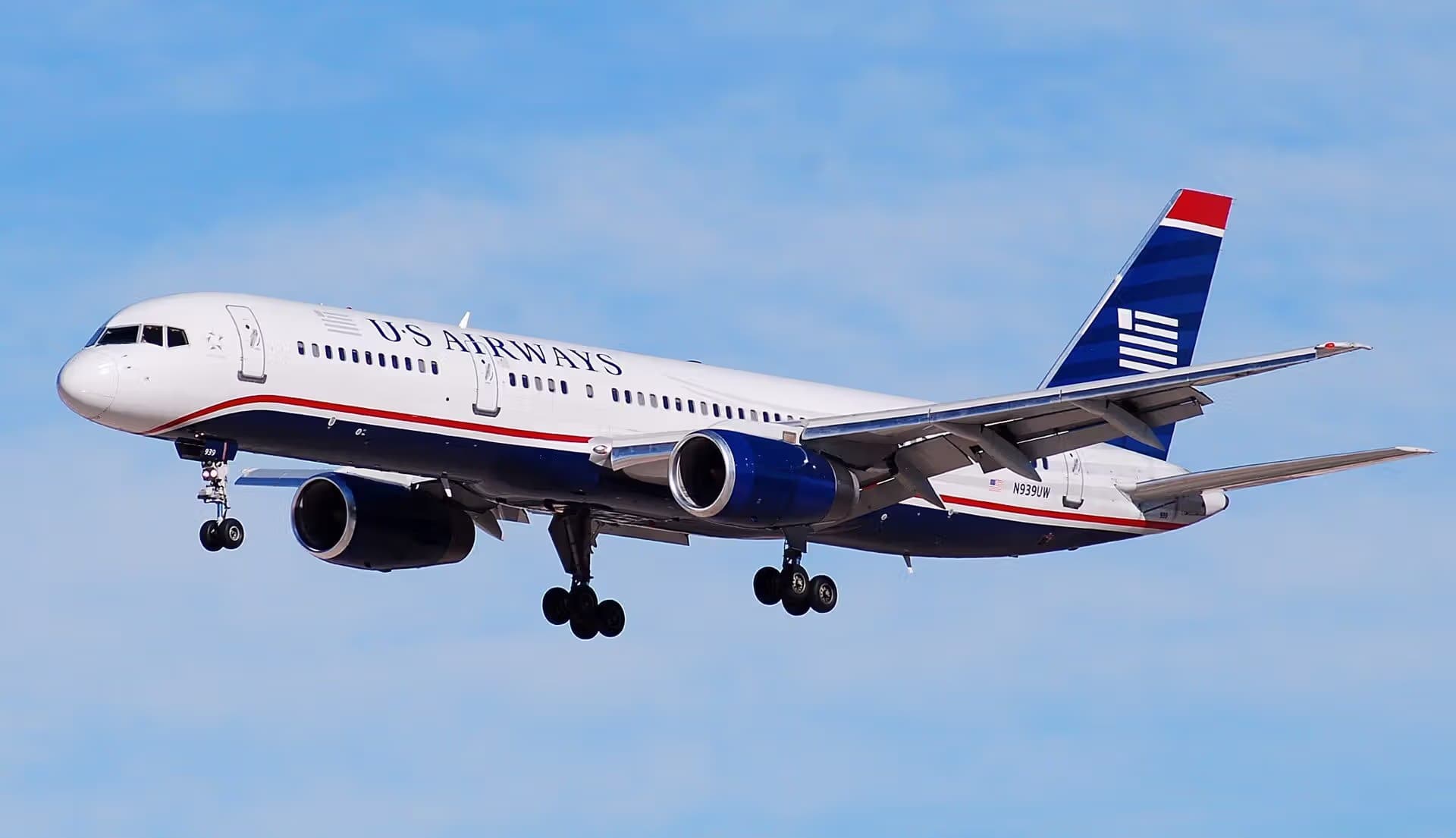N939UW — Twin-engine aircraft