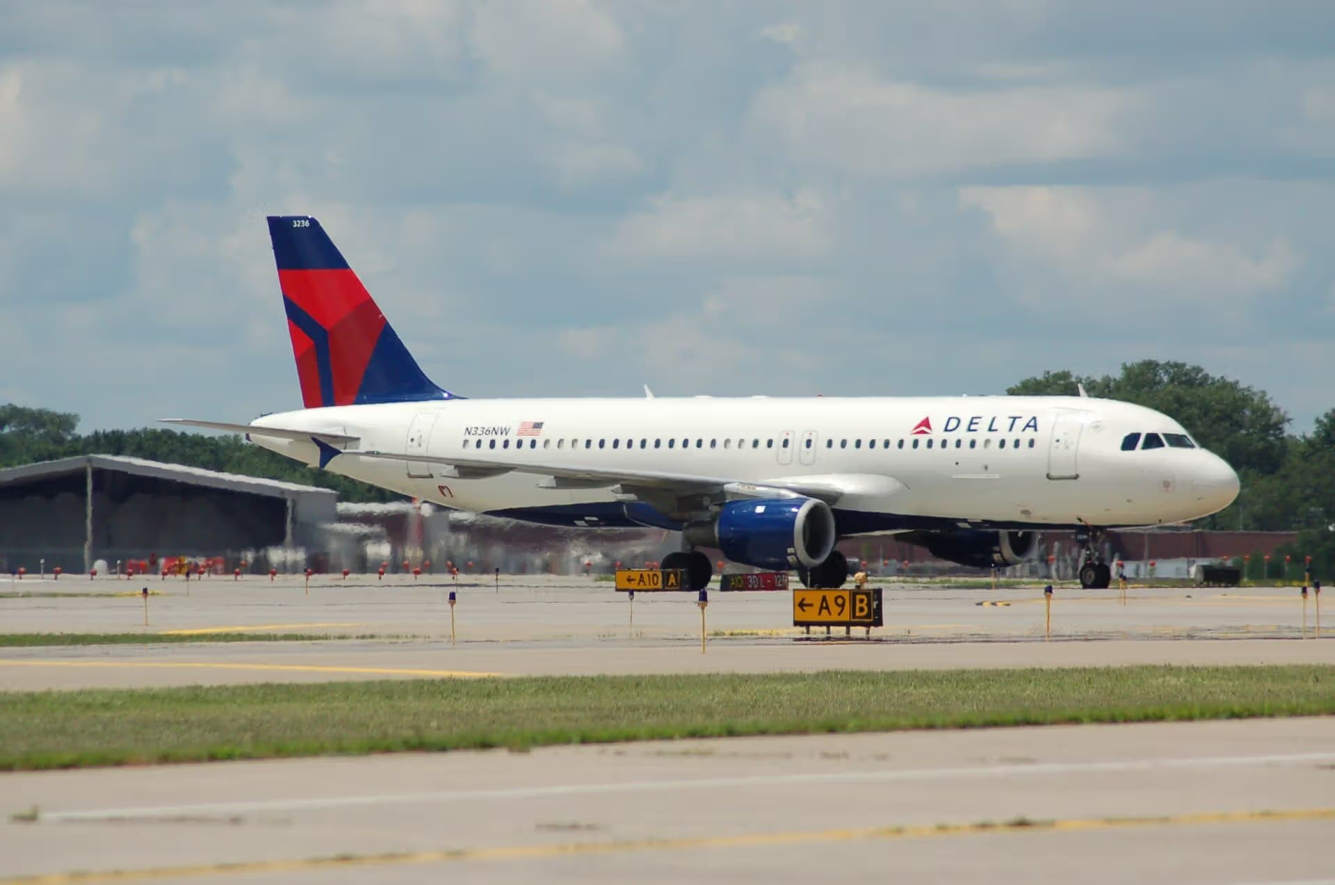 N336NW — Airbus