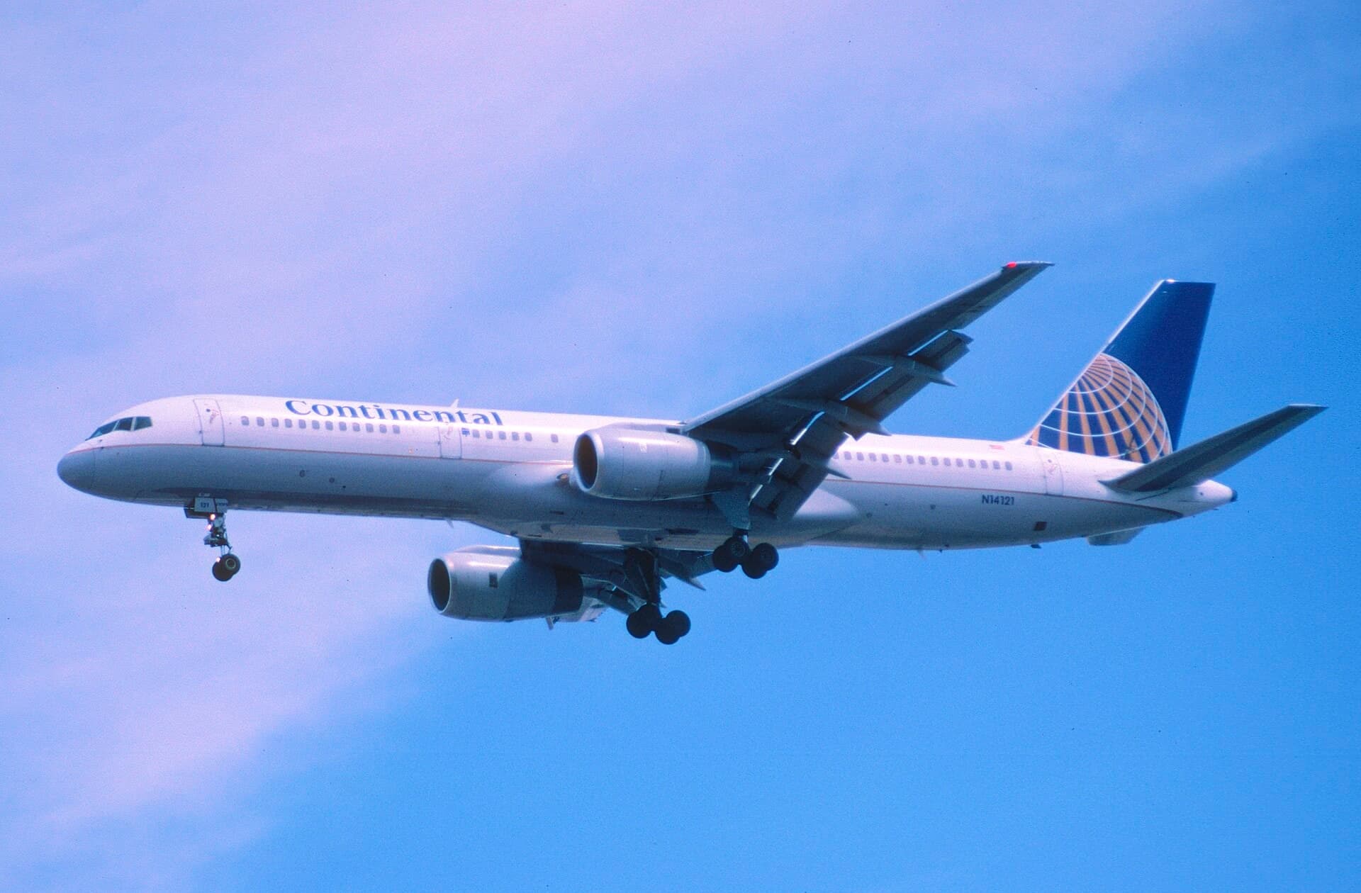 N14121 — Aircraft