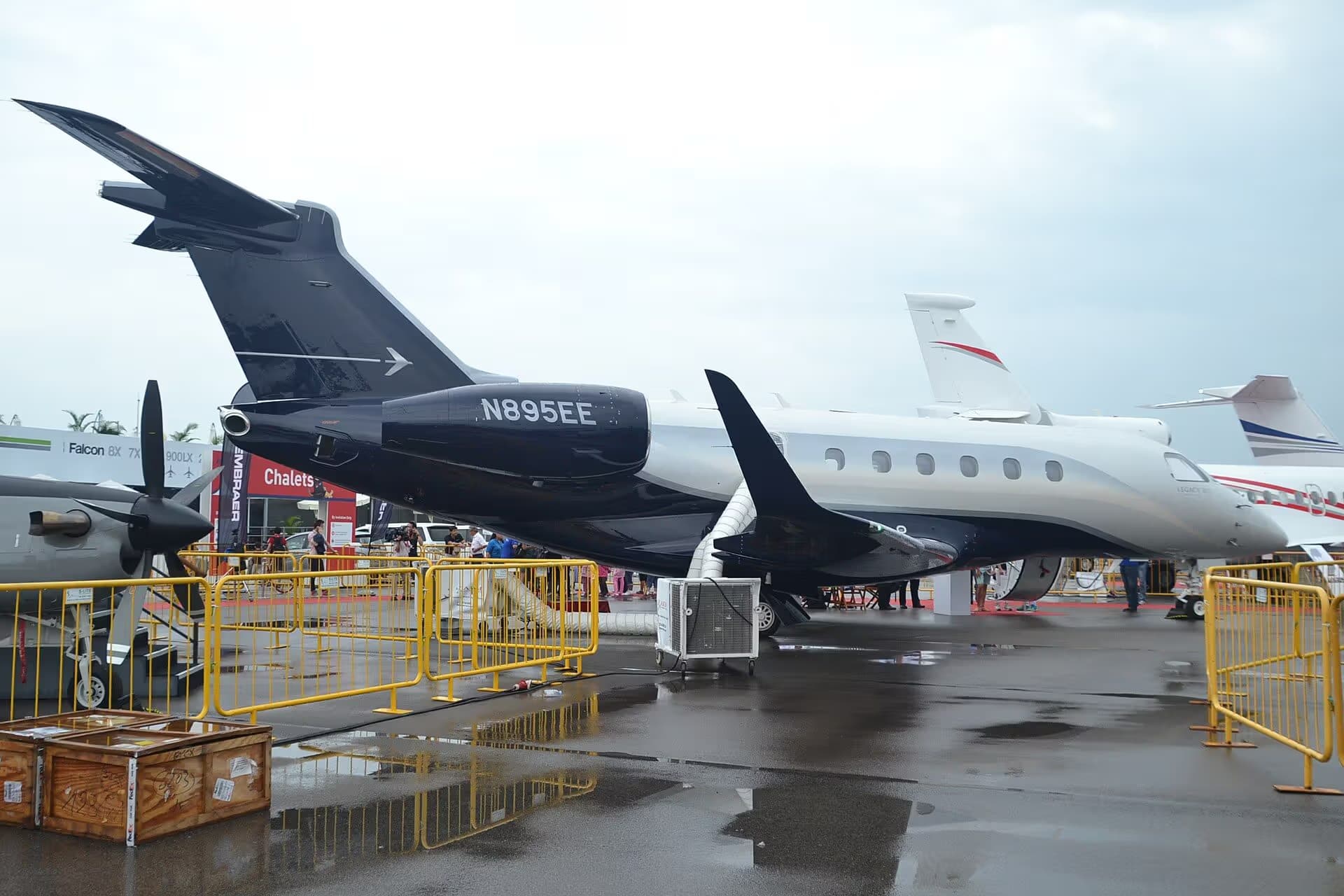 N895EE — Business jet