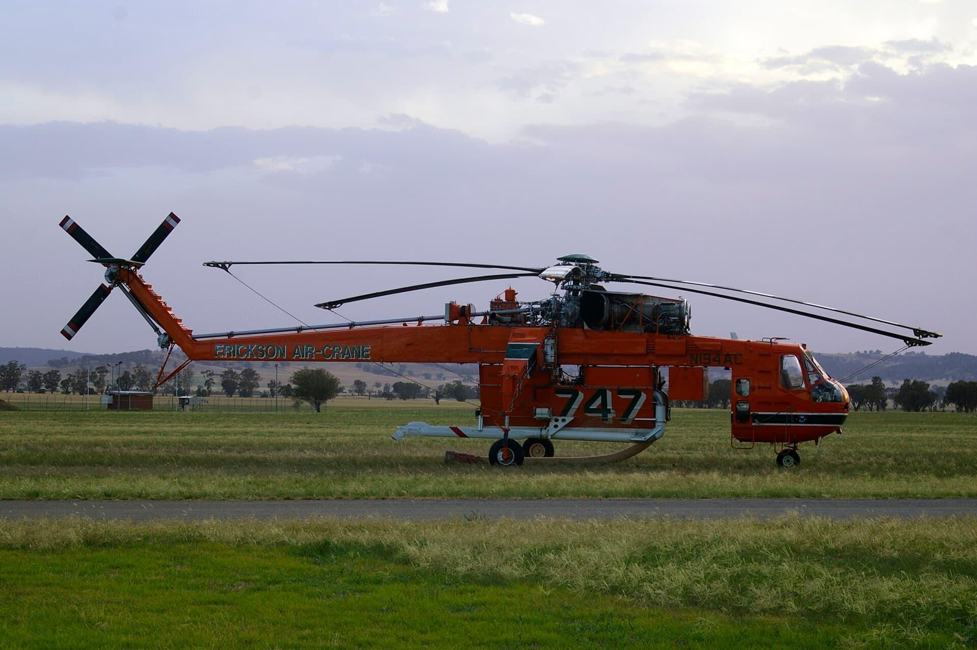 N194AC — Helicopter