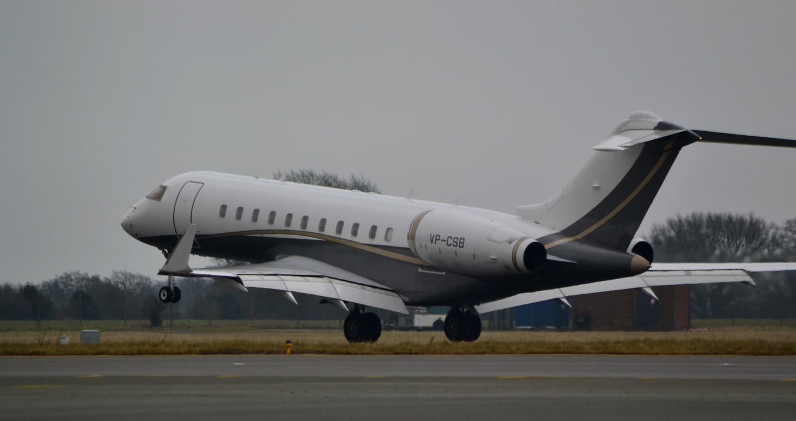 VP-CSB — Business jet