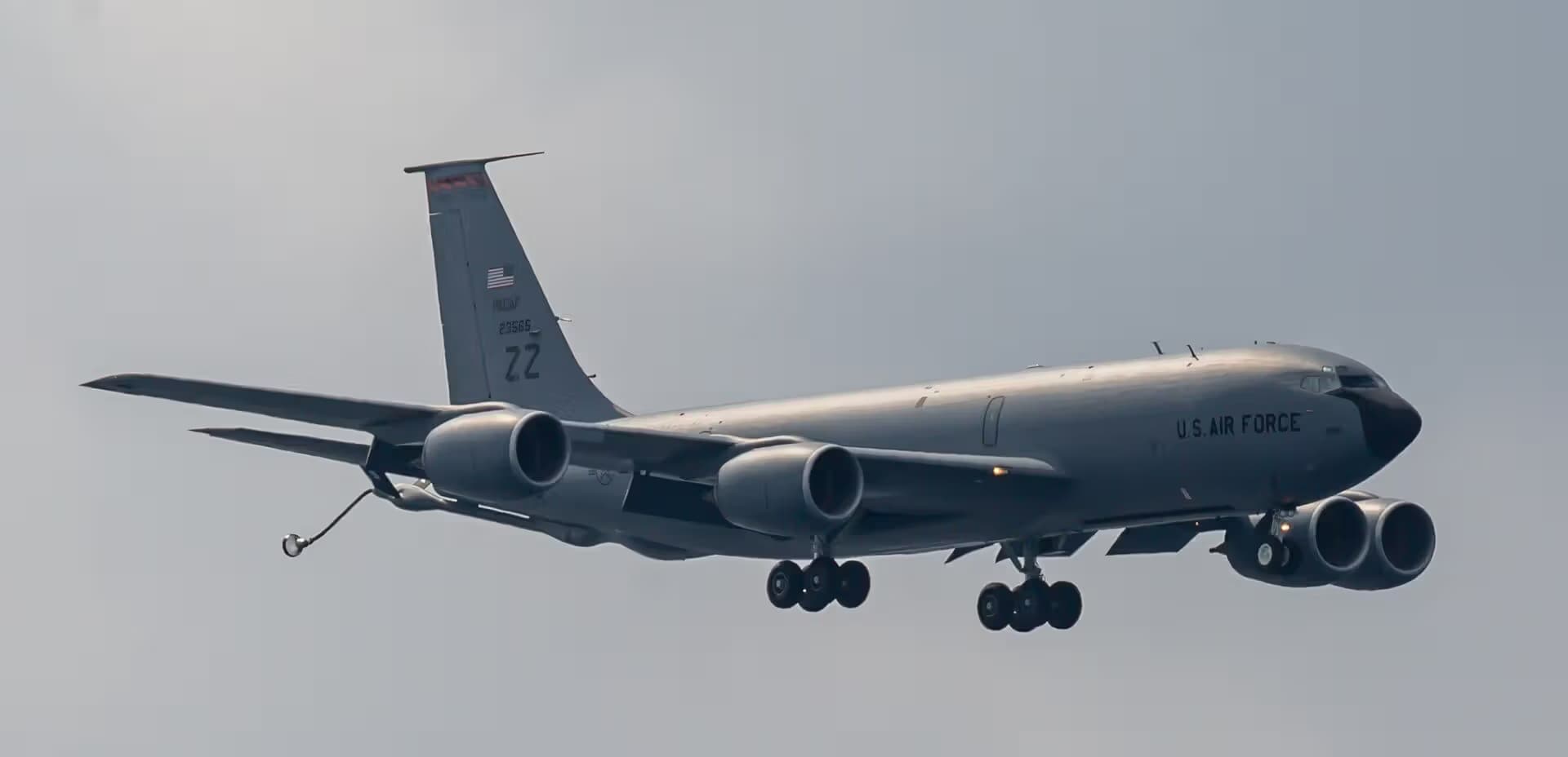 Unidentified — Boeing