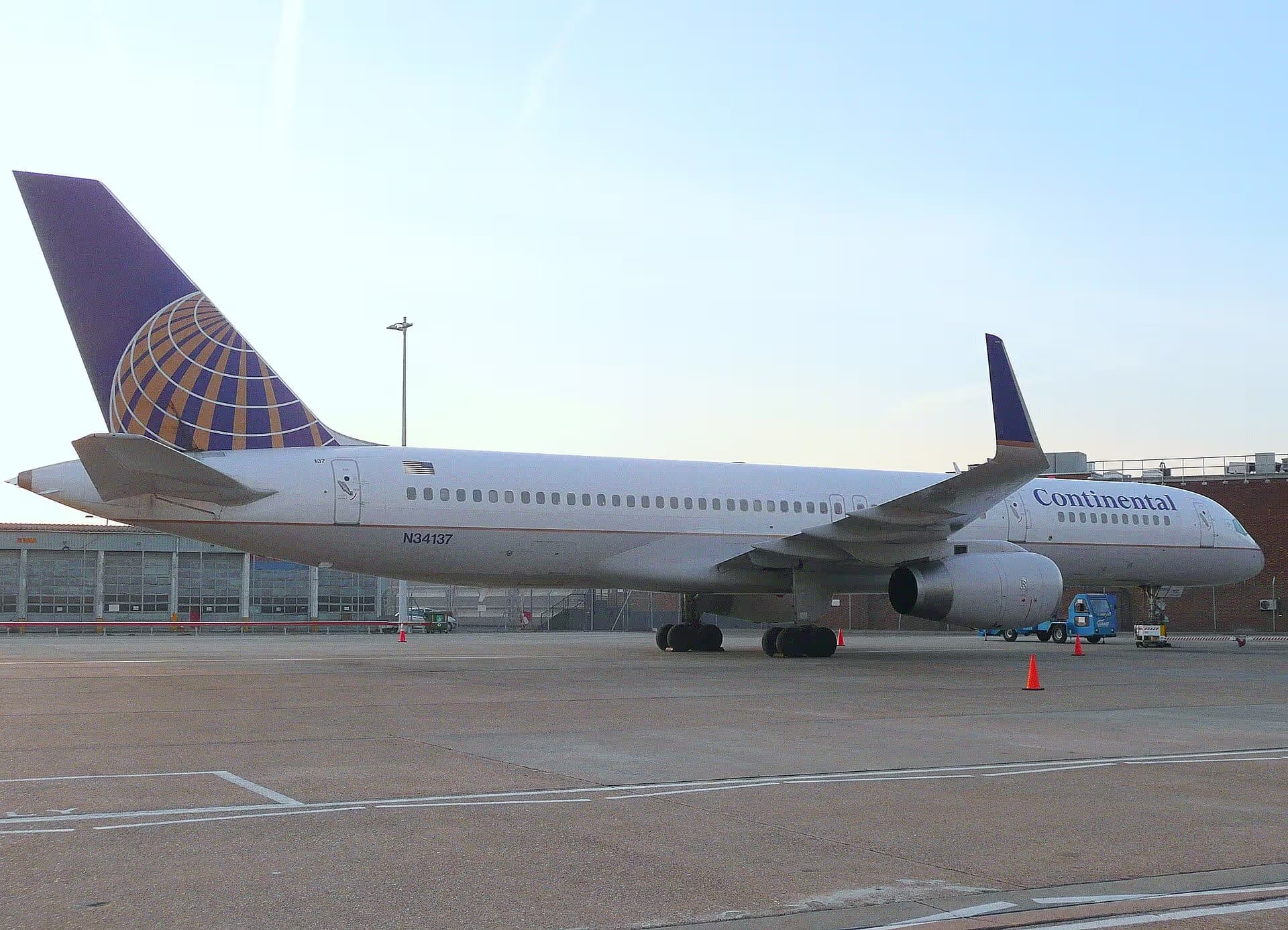 N34137 — Twin-engine aircraft
