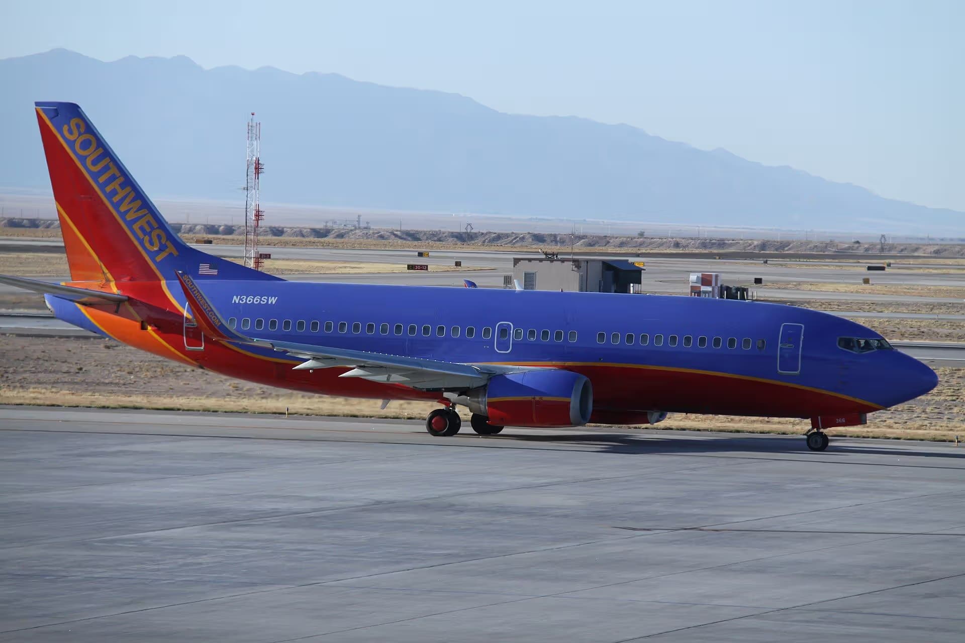 N366SW — Boeing