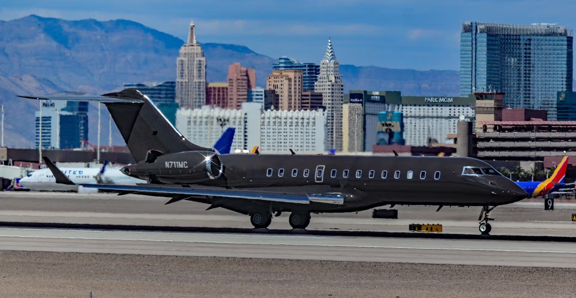 N711MC — Business jet