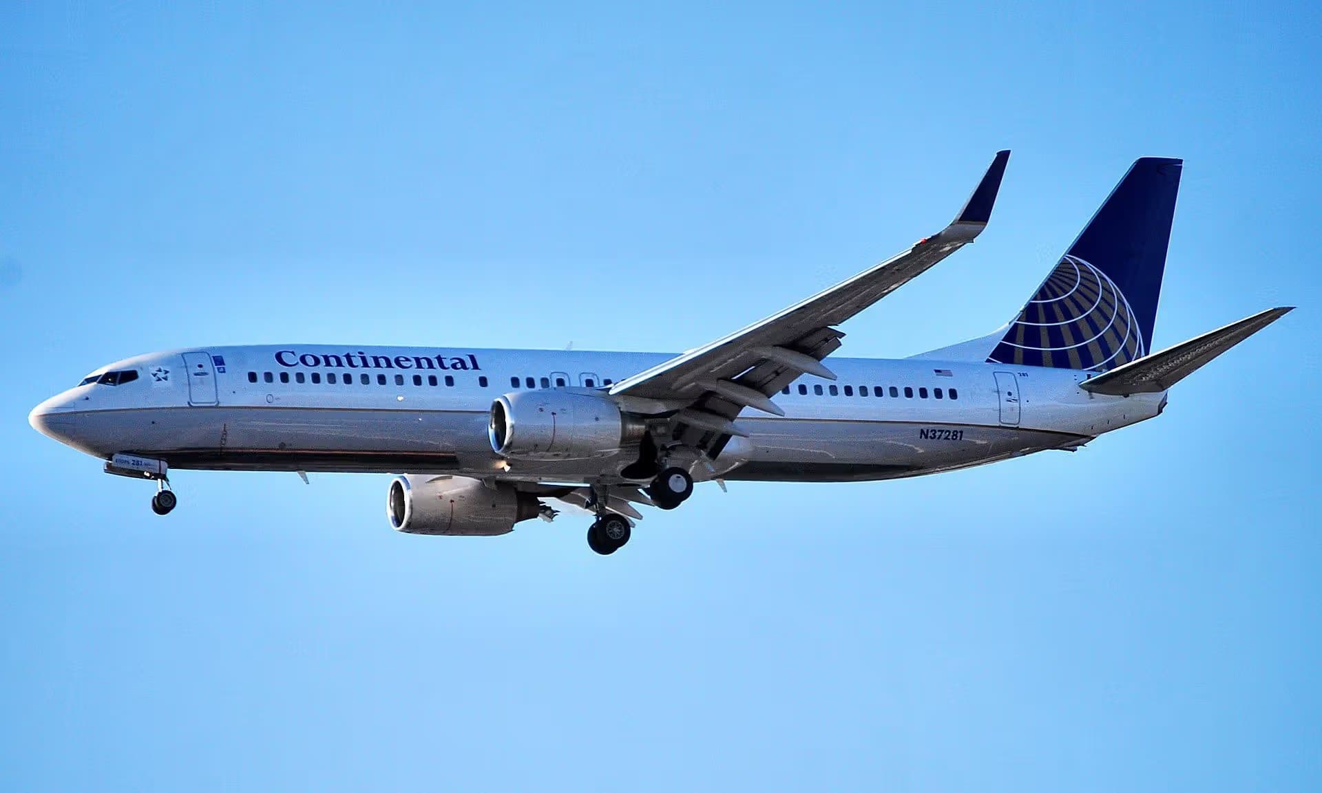N37281 — Boeing