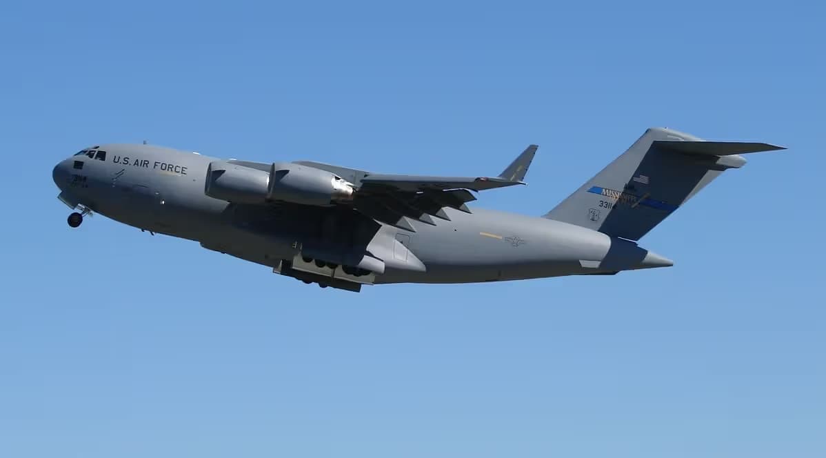 Unidentified — Boeing