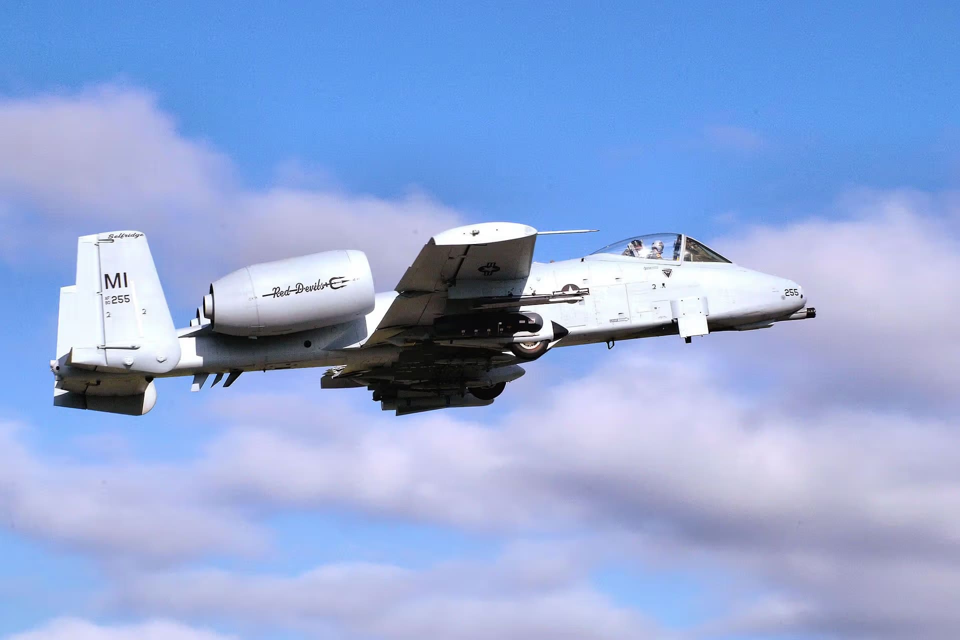 Unidentified — Aircraft