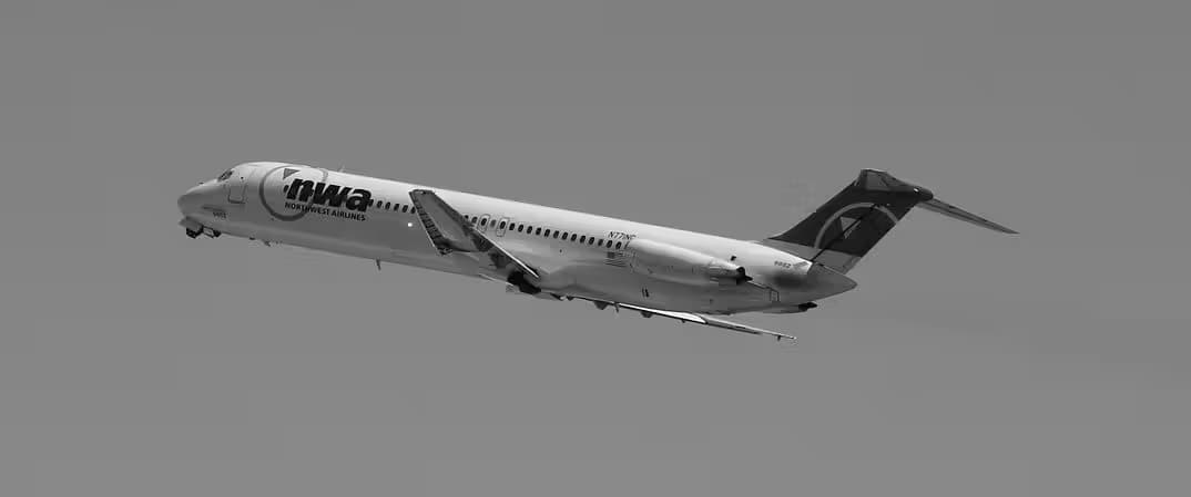 N771NC — Douglas