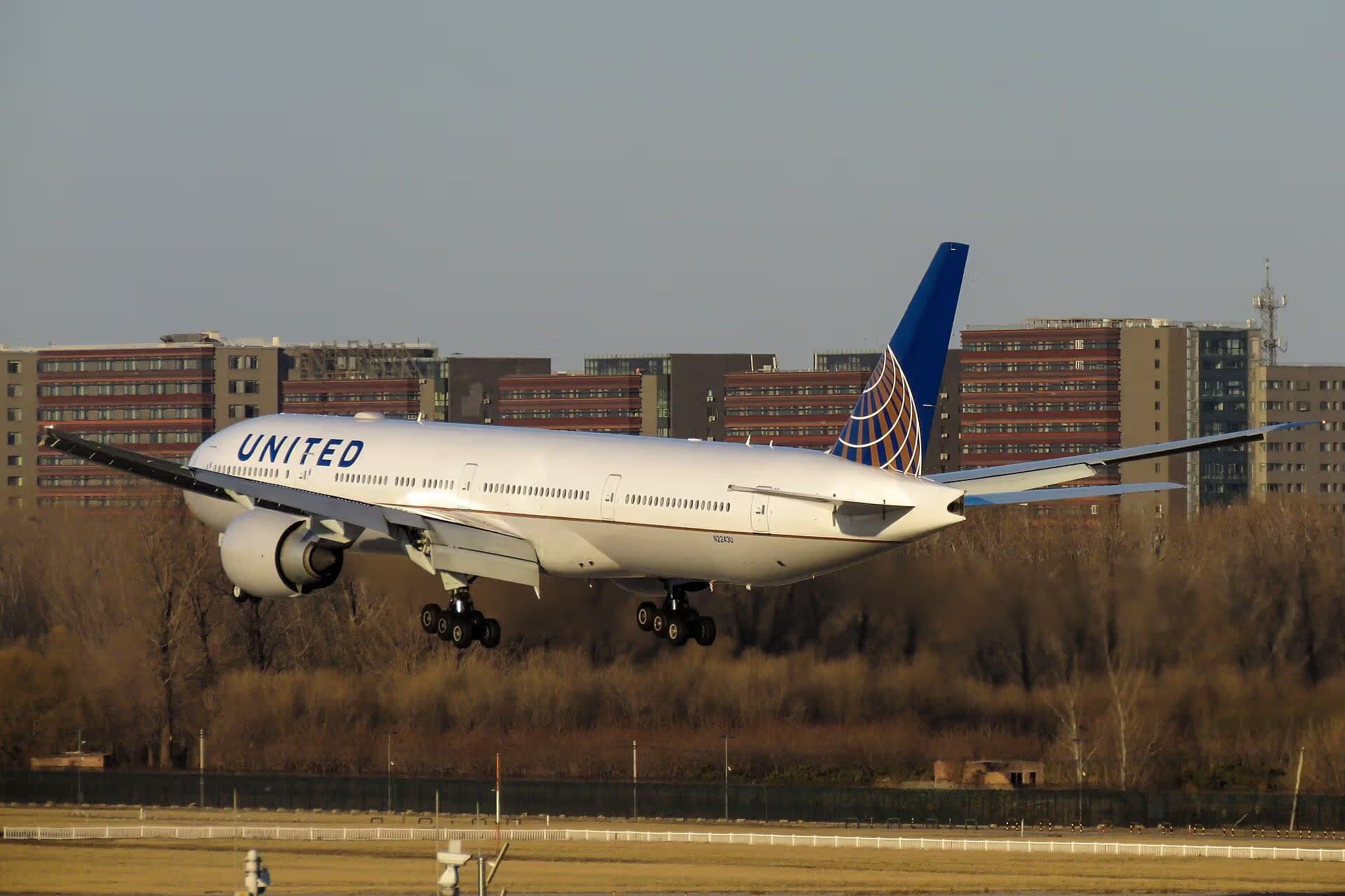 N2243U — Boeing