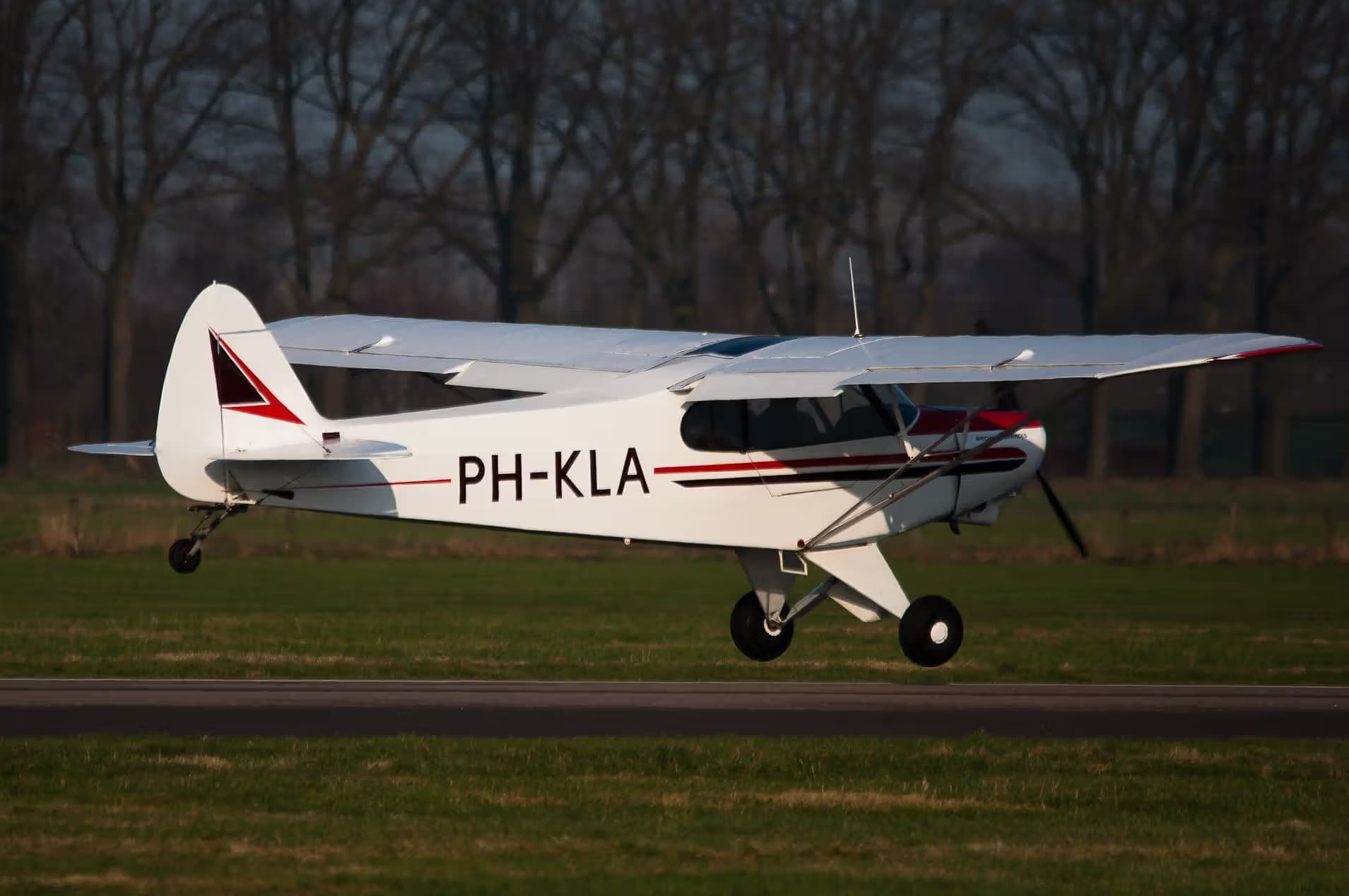 PH-KLA — Single-engine aircraft