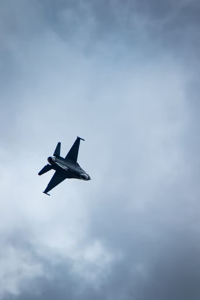 Unidentified — Aircraft