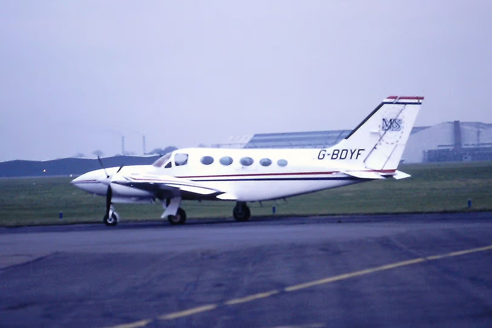 G-BDYF — Twin-engine aircraft