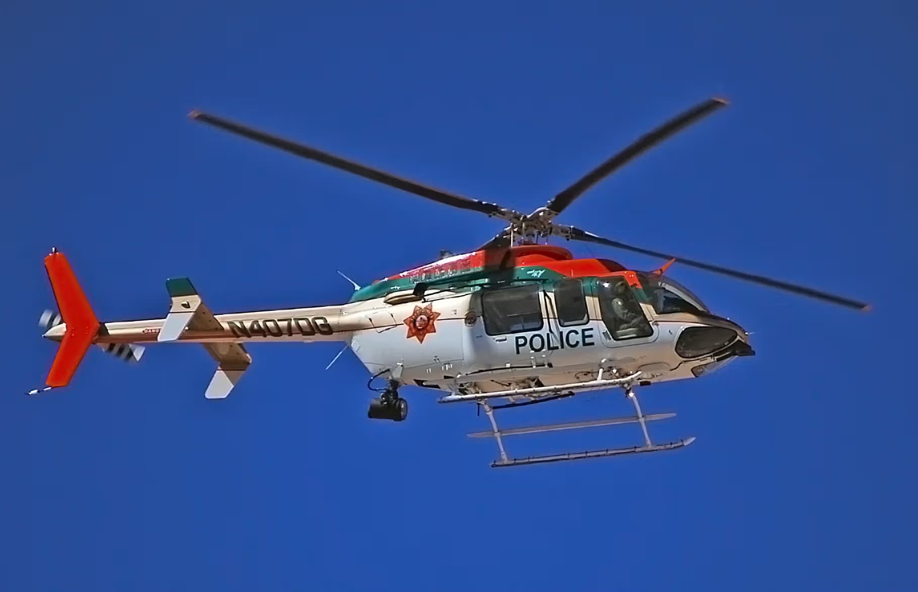 N407DG — Helicopter
