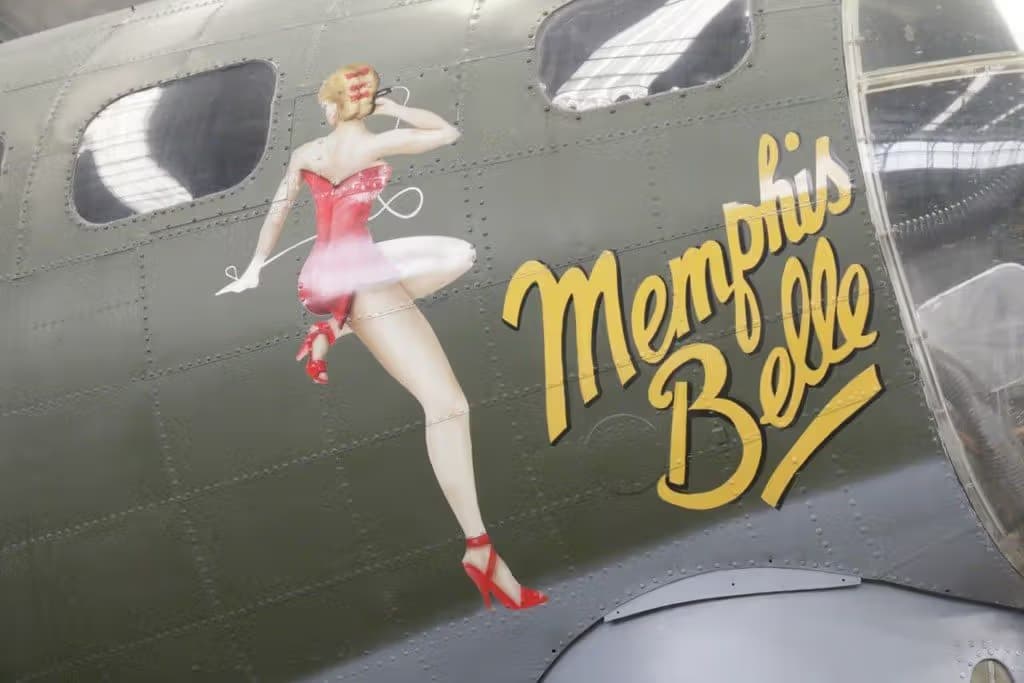Unidentified — Warbird