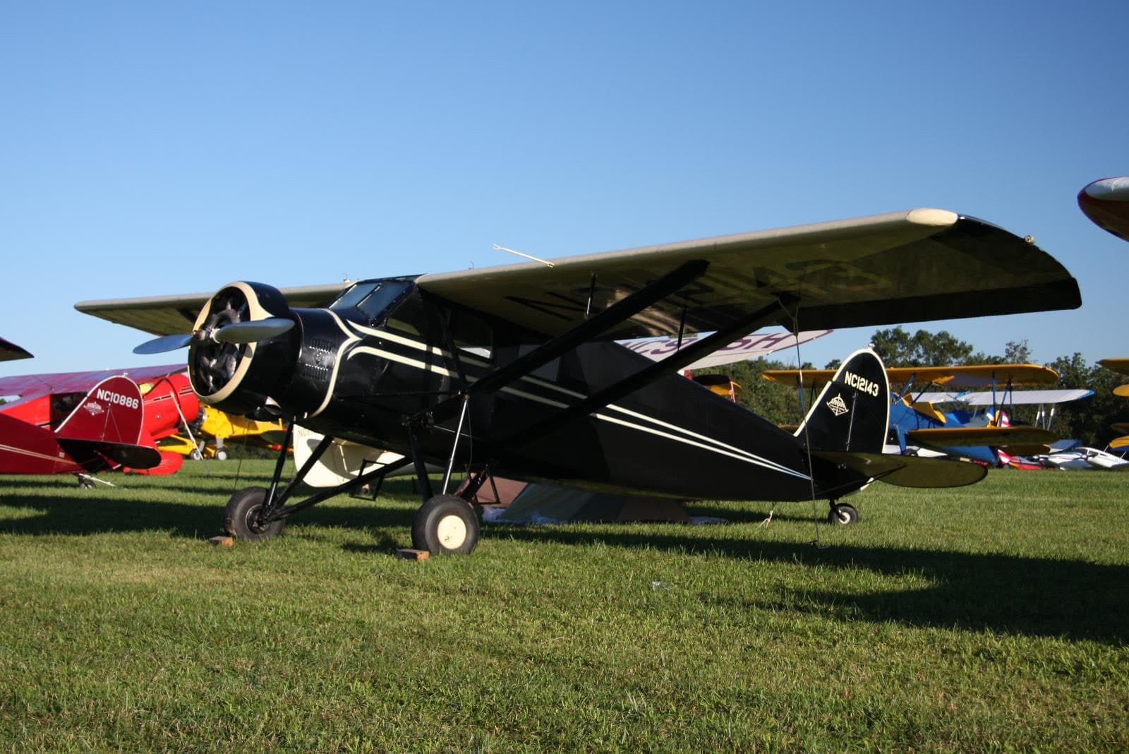 N12143 — Single-engine aircraft