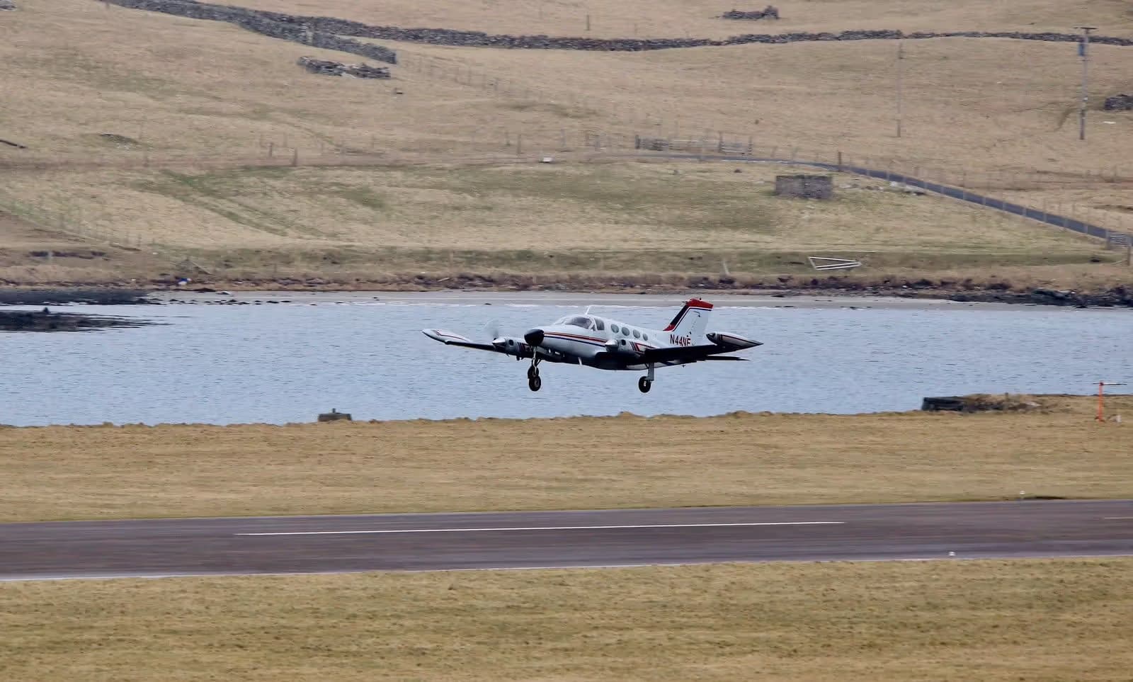 N44NE — Cessna