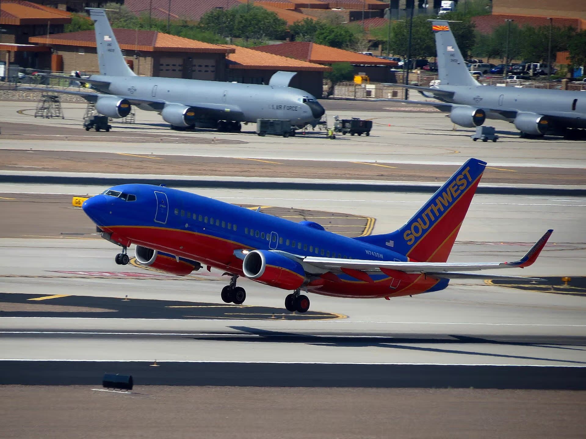 N743SW — Boeing