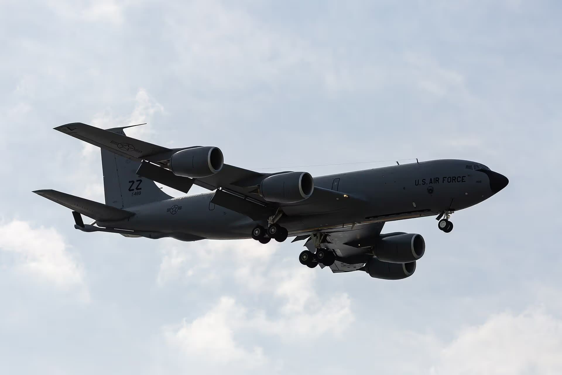 Unidentified — Aircraft