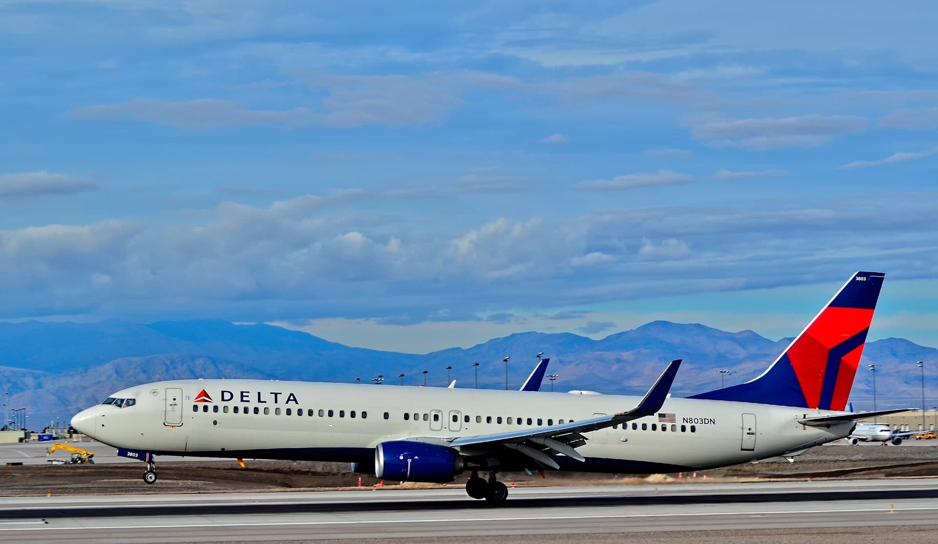 N803DN — Boeing