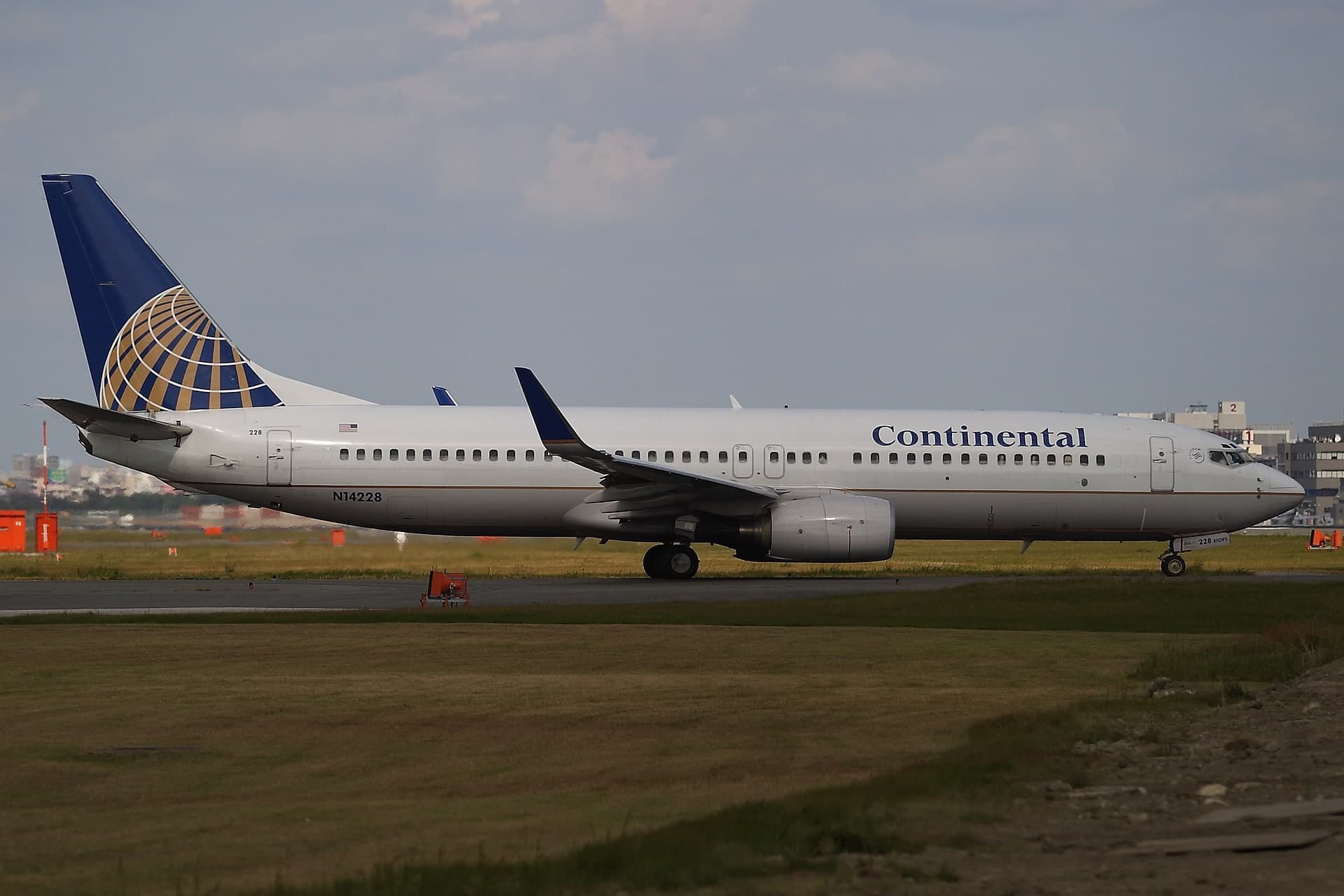N14228 — Boeing