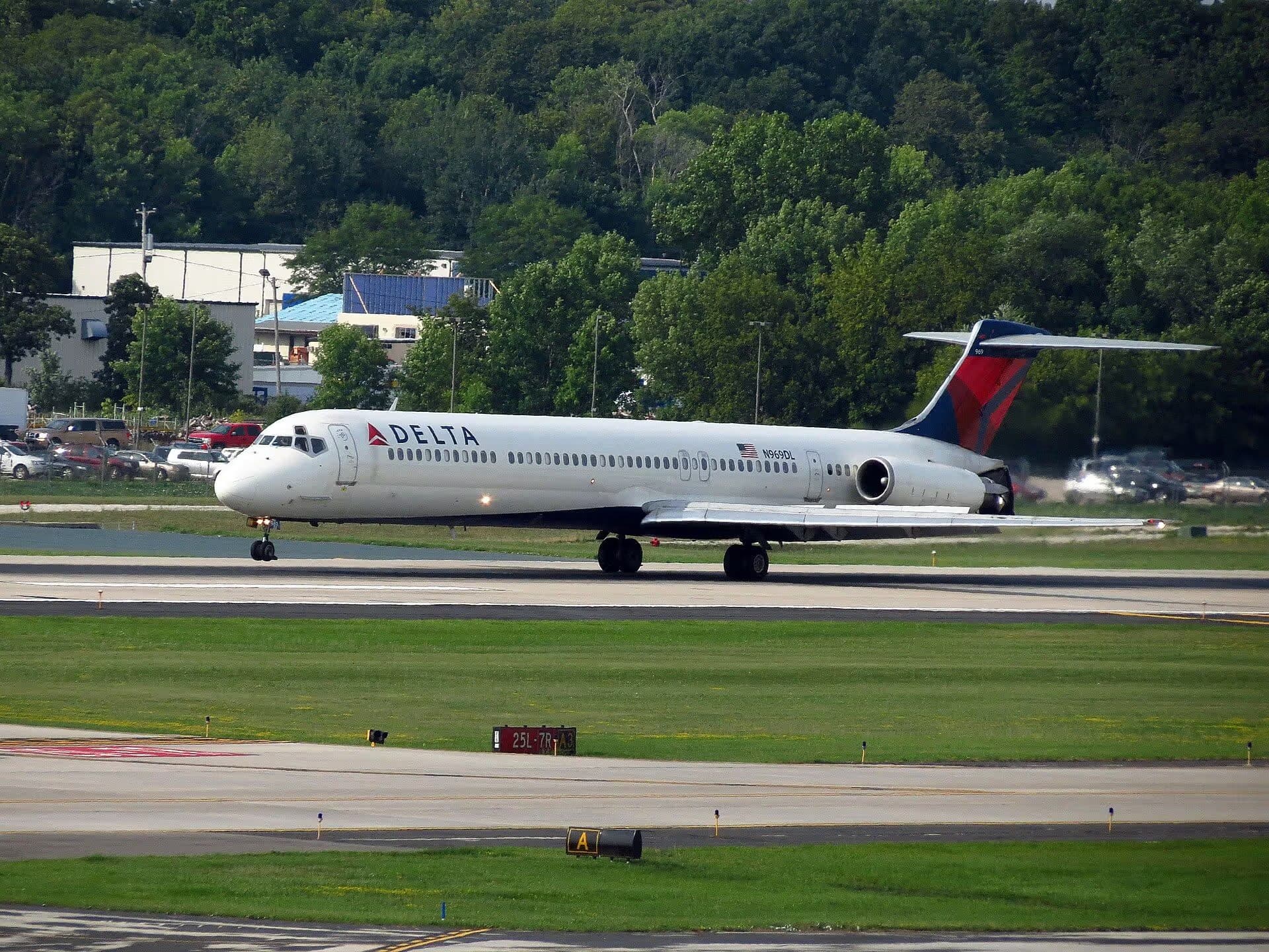 N969DL — Aircraft