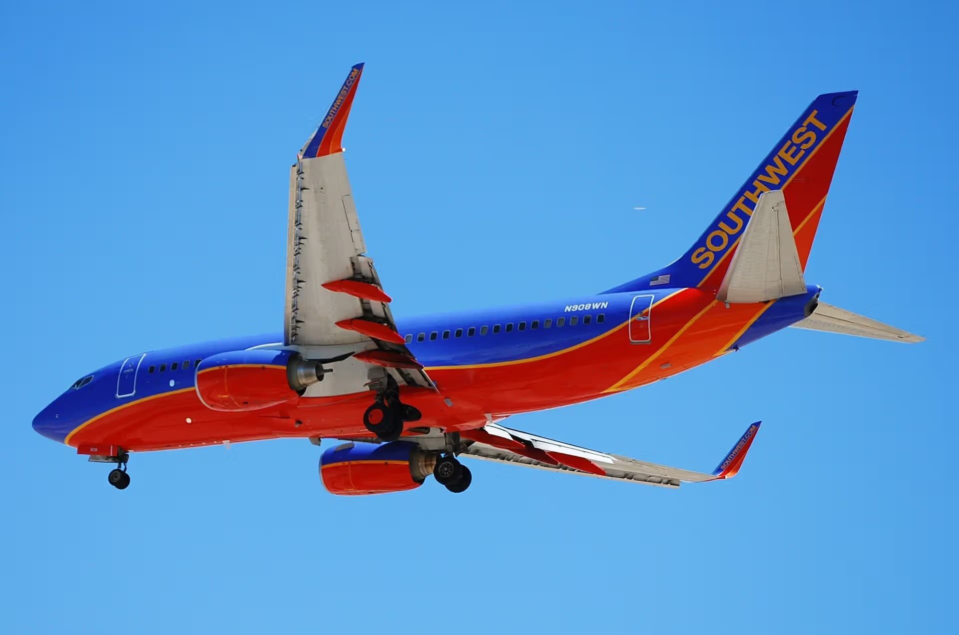 N908WN — Boeing