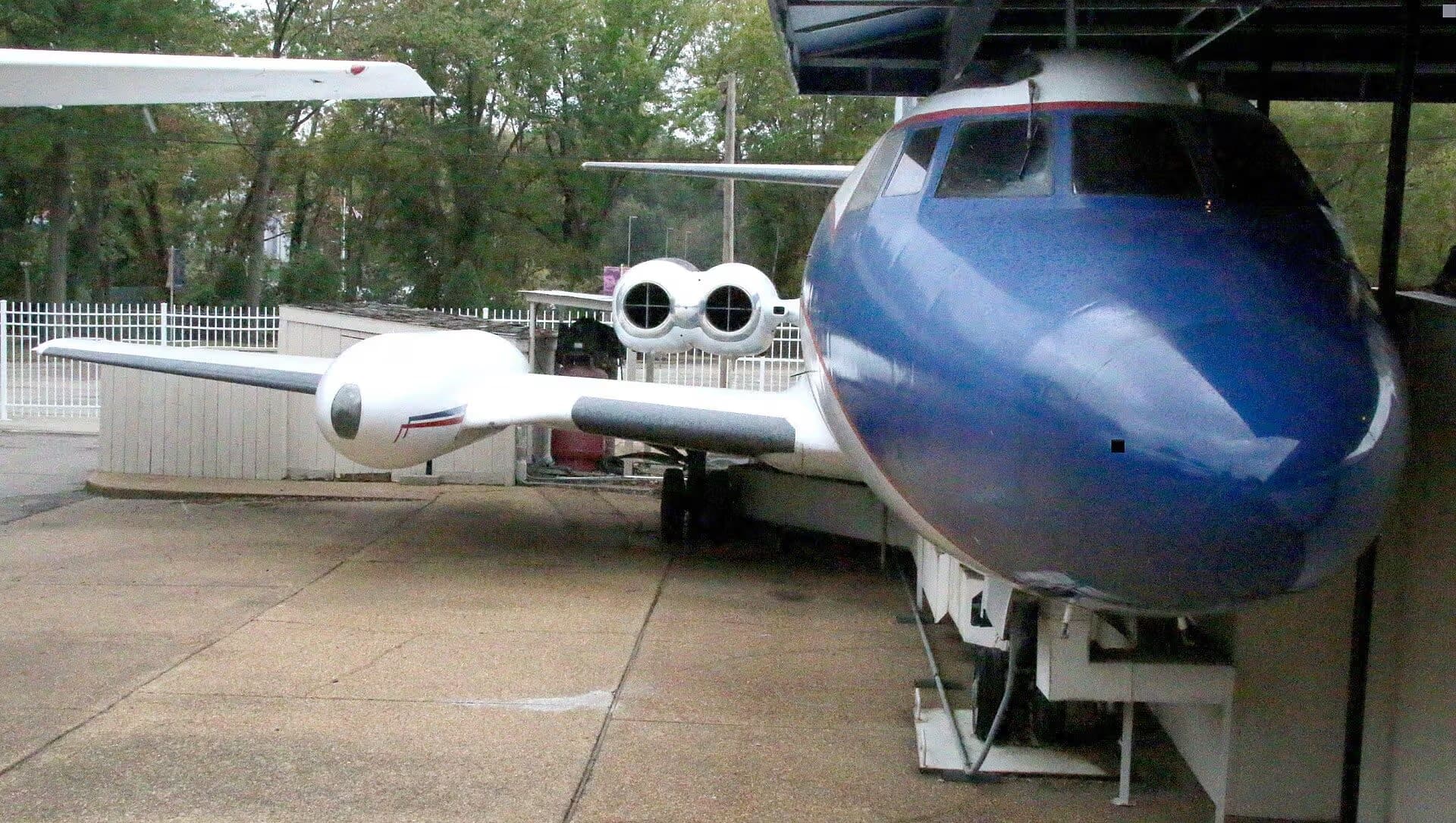 N777EP — Lockheed