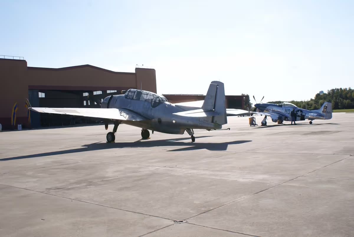 Unidentified — Warbird