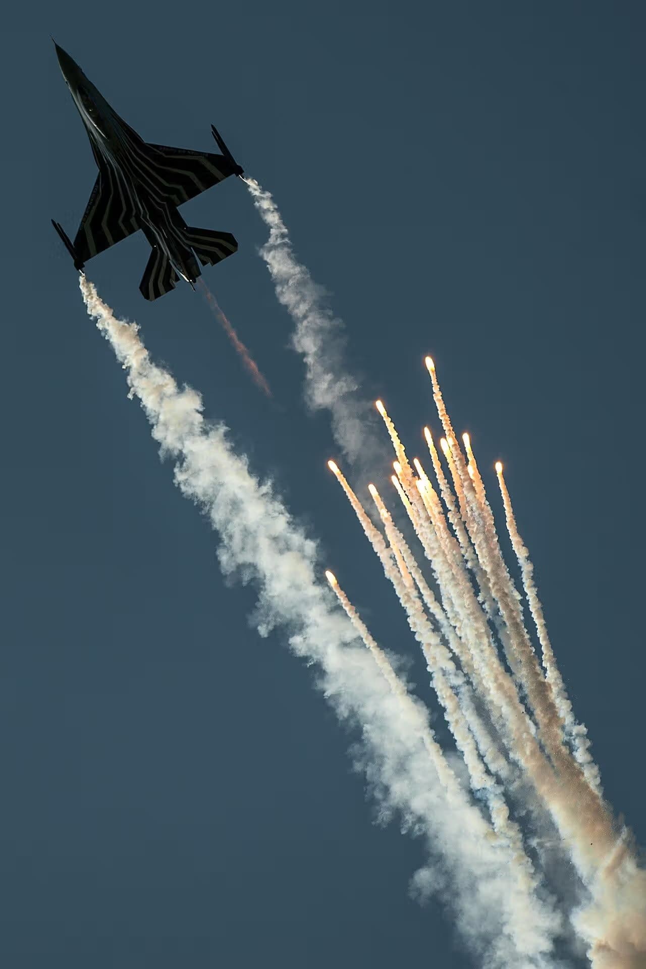 Unidentified — Aircraft